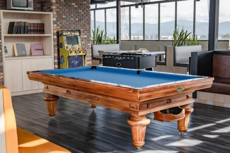 Billiard in UMA Suites Chia