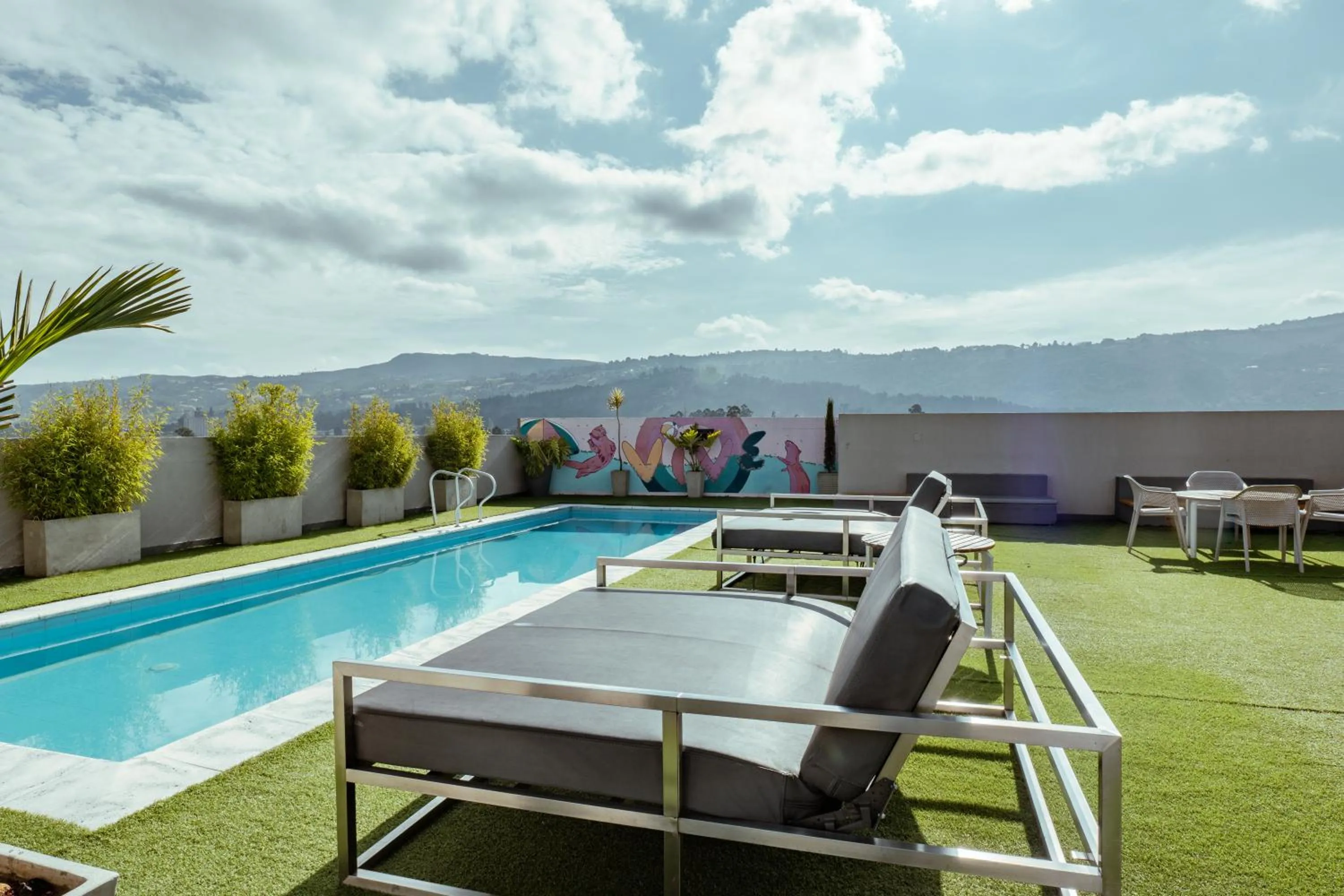 Swimming pool in UMA Suites Chia