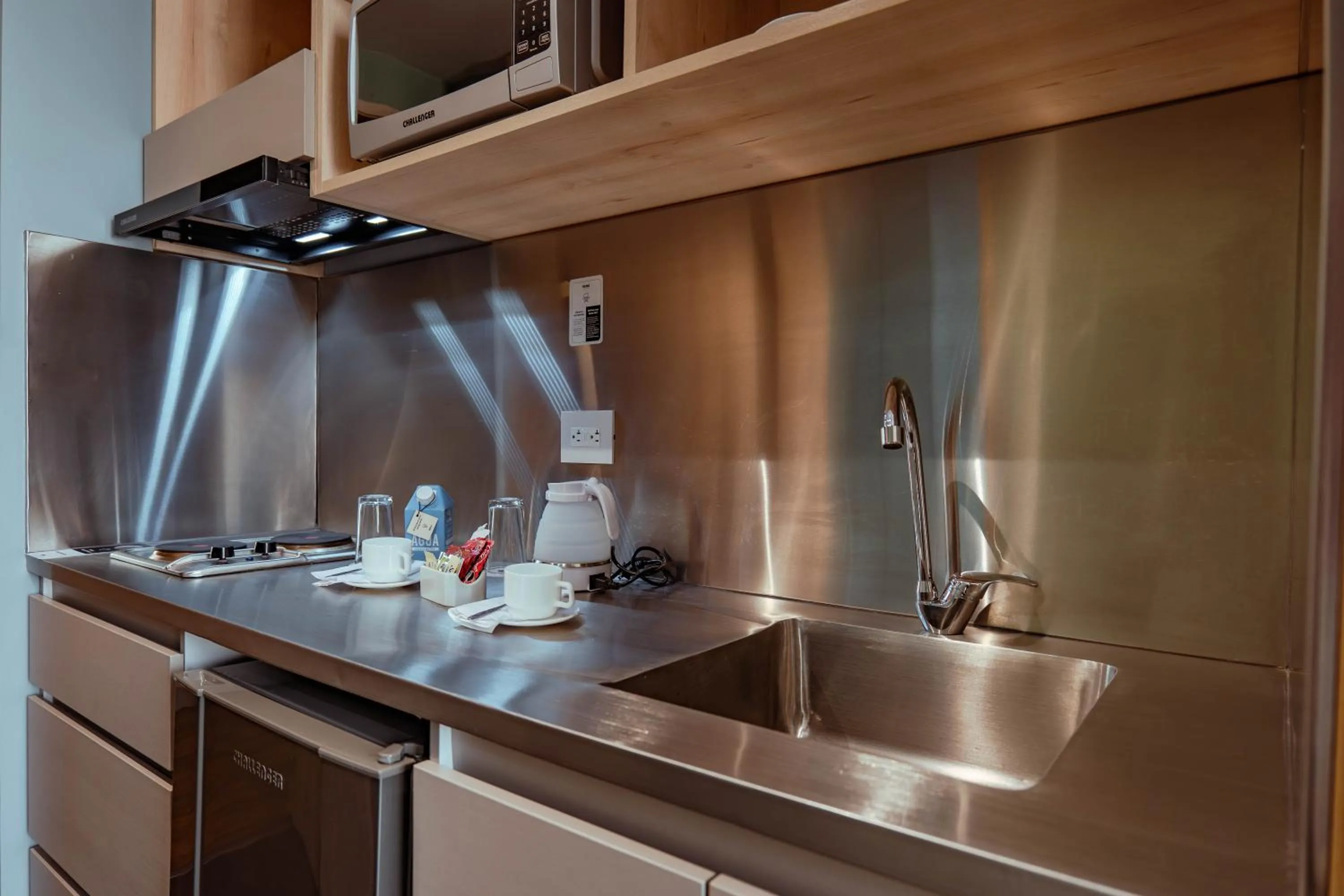 kitchen in UMA Suites Chia