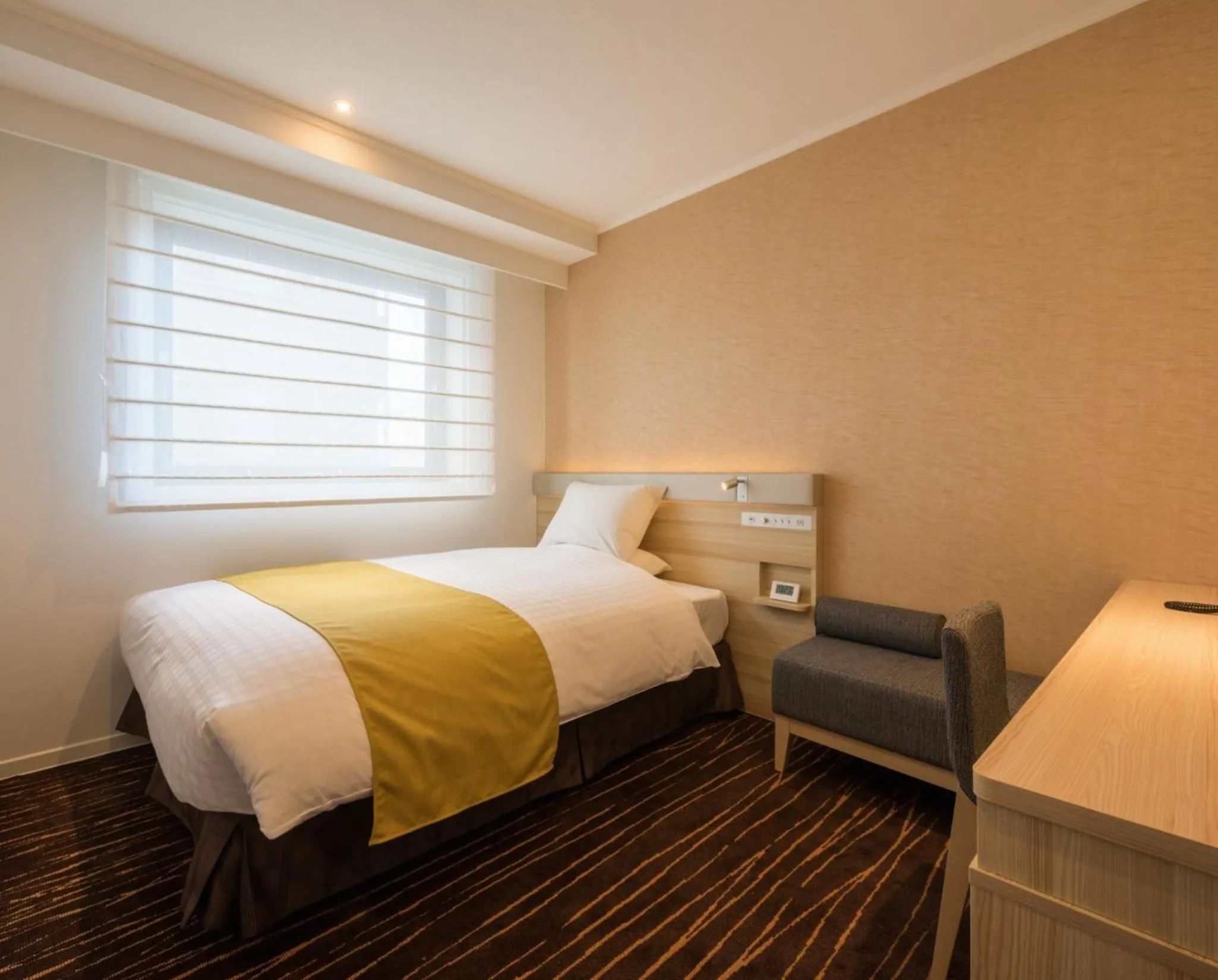 Bed in Hotel JAL City Sendai