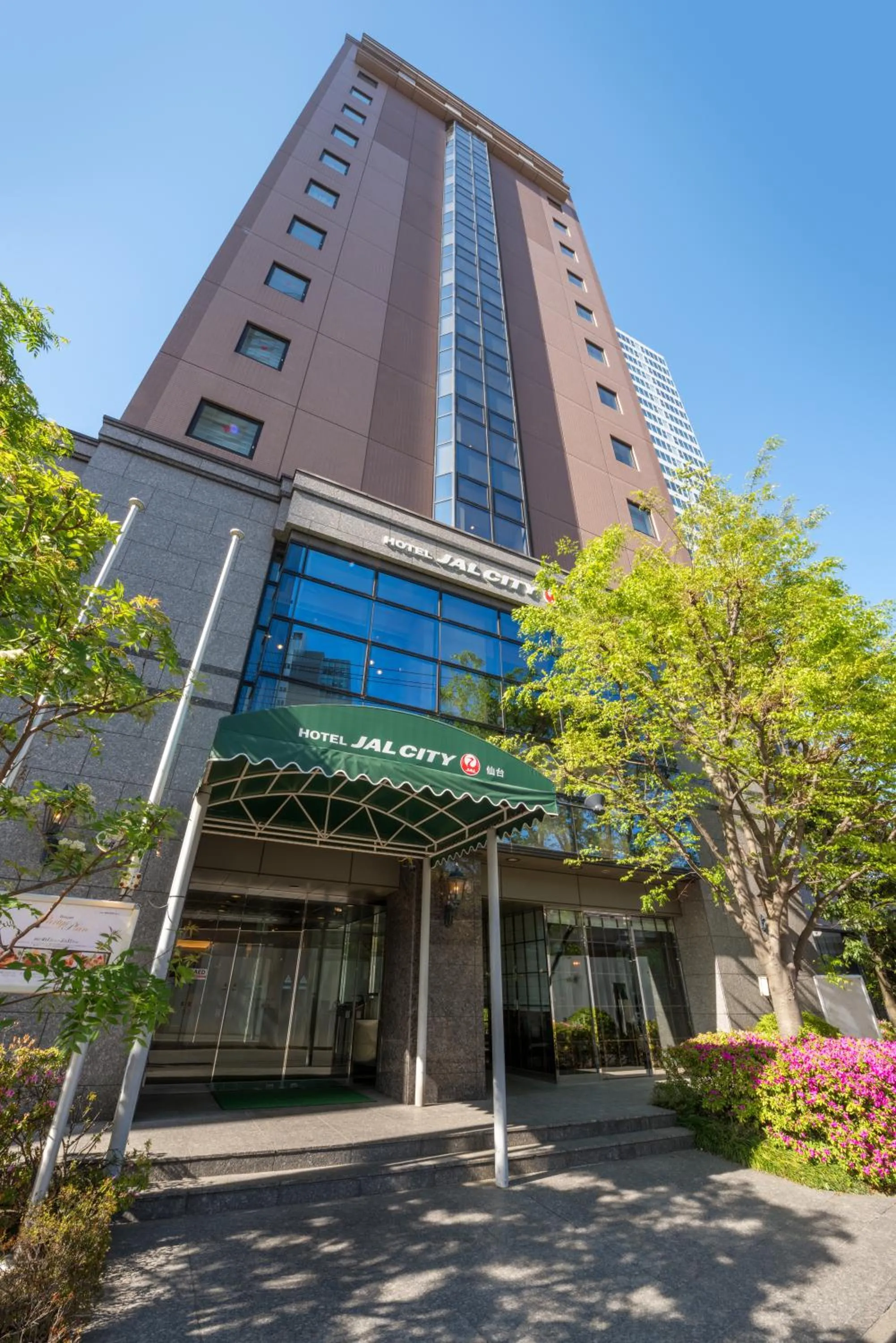 Facade/entrance in Hotel JAL City Sendai