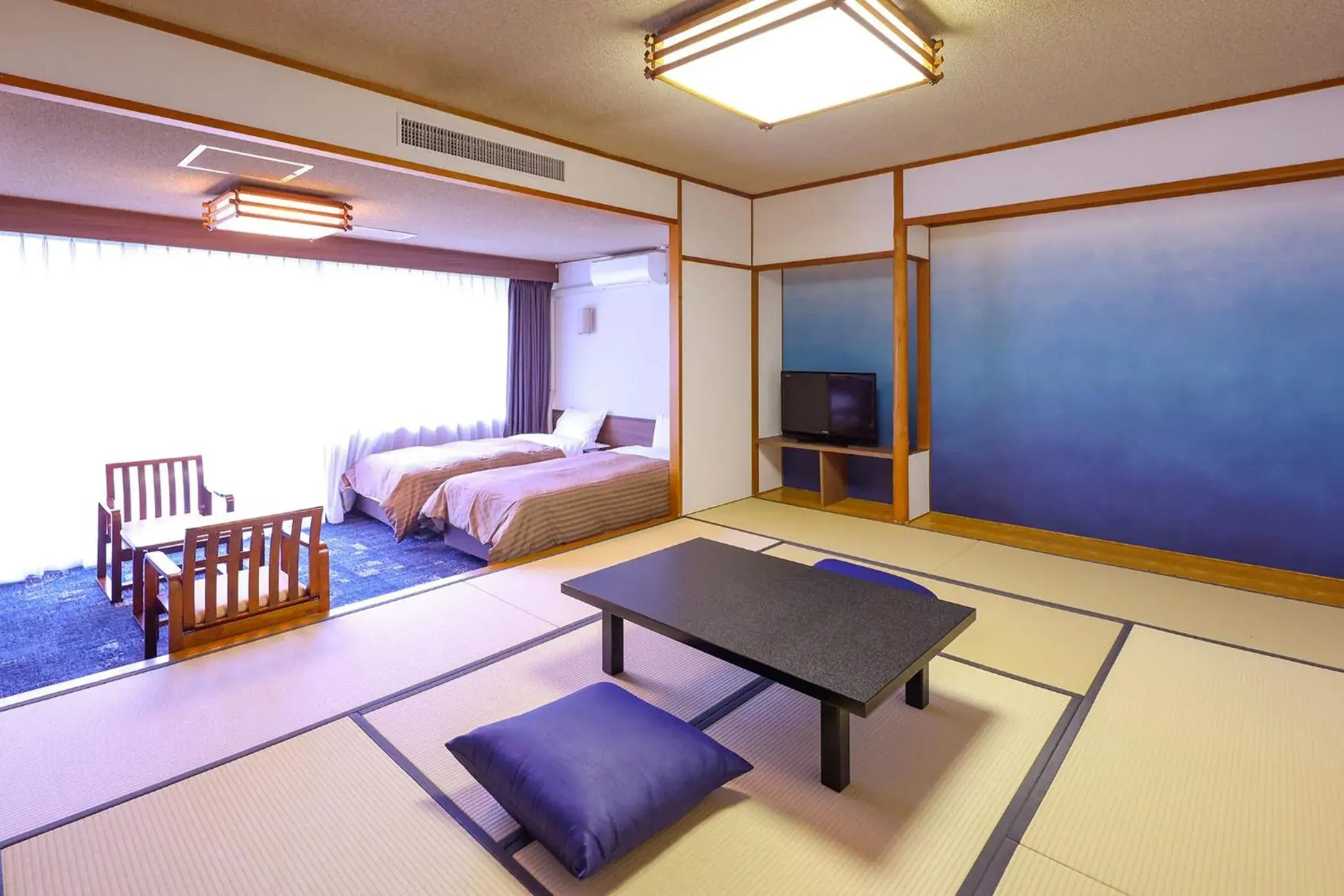 Photo of the whole room, Bed in Ooedo Onsen Monogatari Premium Kinugawa Kanko Hotel Photo of the whole room, Bed in Ooedo Onsen Monogatari Premium Kinugawa Kanko Hotel