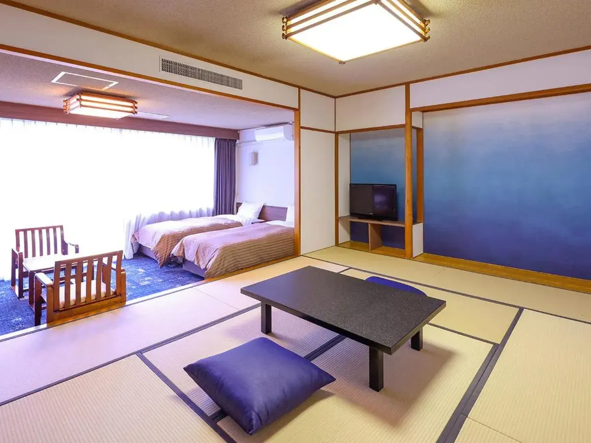 Bed in Ooedo Onsen Monogatari Premium Kinugawa Kanko Hotel Bed in Ooedo Onsen Monogatari Premium Kinugawa Kanko Hotel