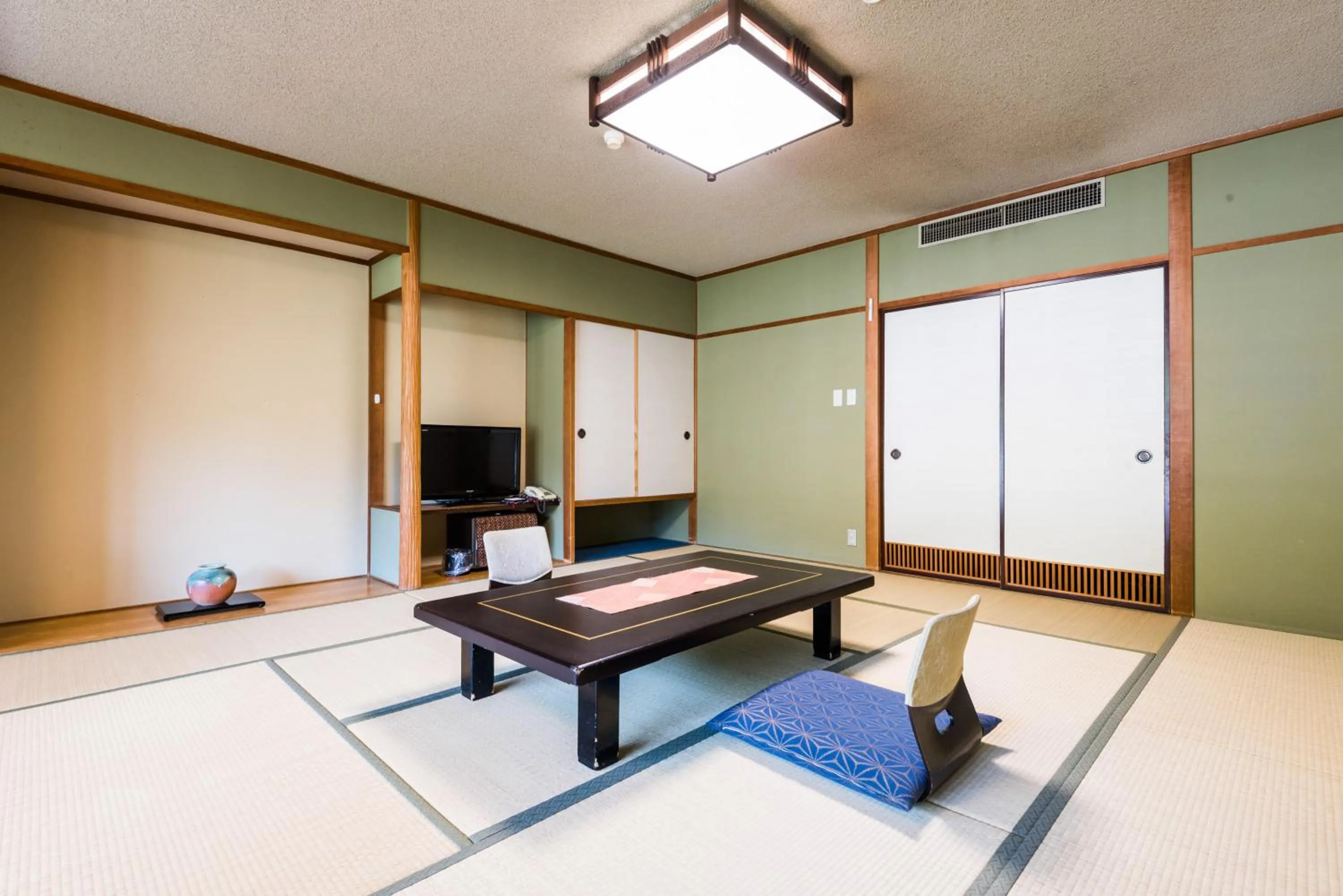 Ooedo Onsen Monogatari Premium Kinugawa Kanko Hotel