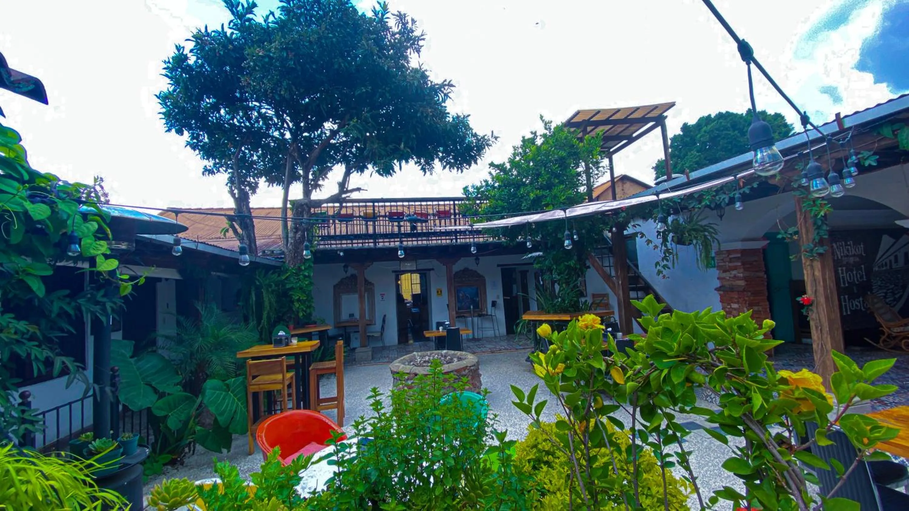 Property building in Nikikot Hostel & Hotel