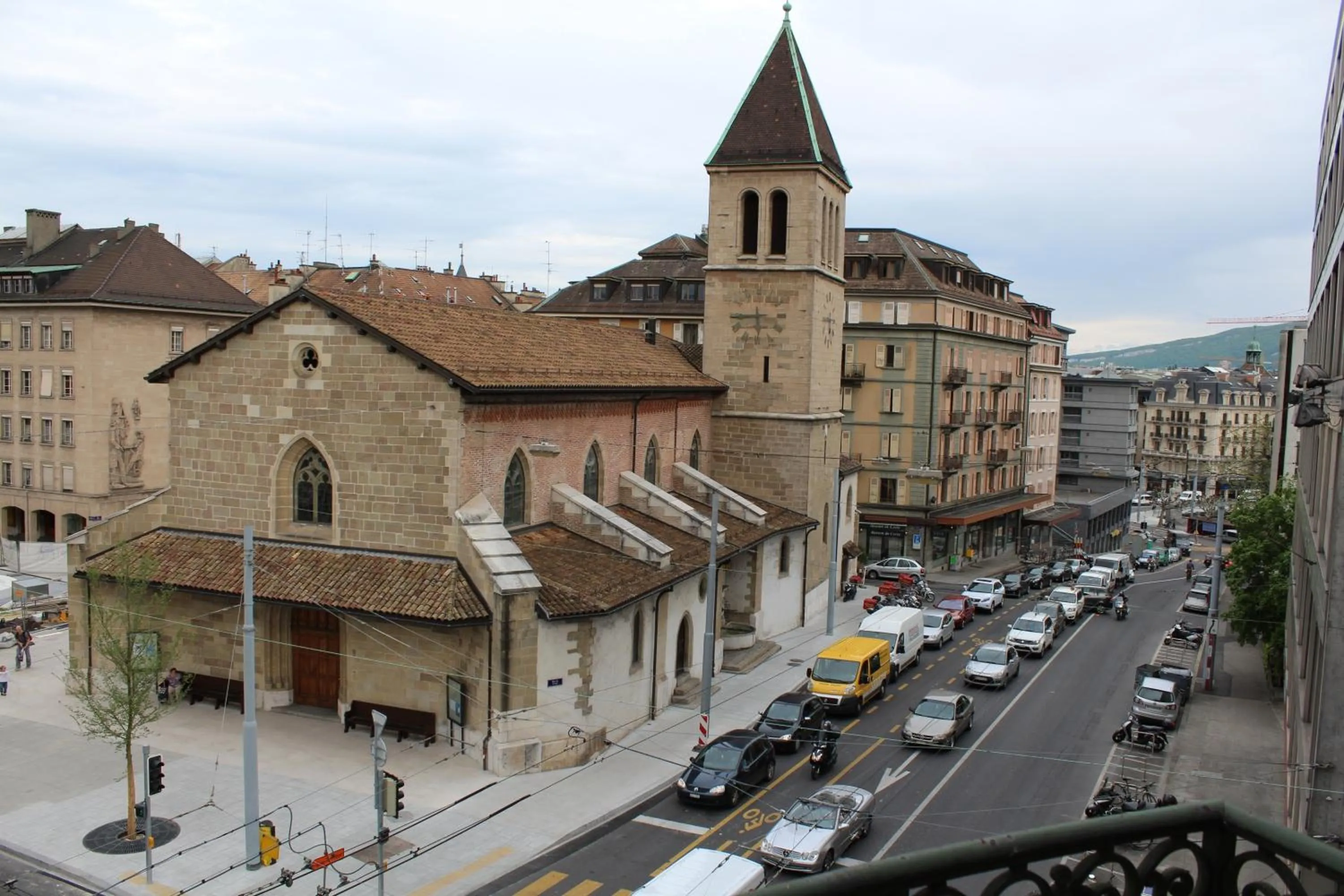 View (from property/room) in Hotel de Geneve