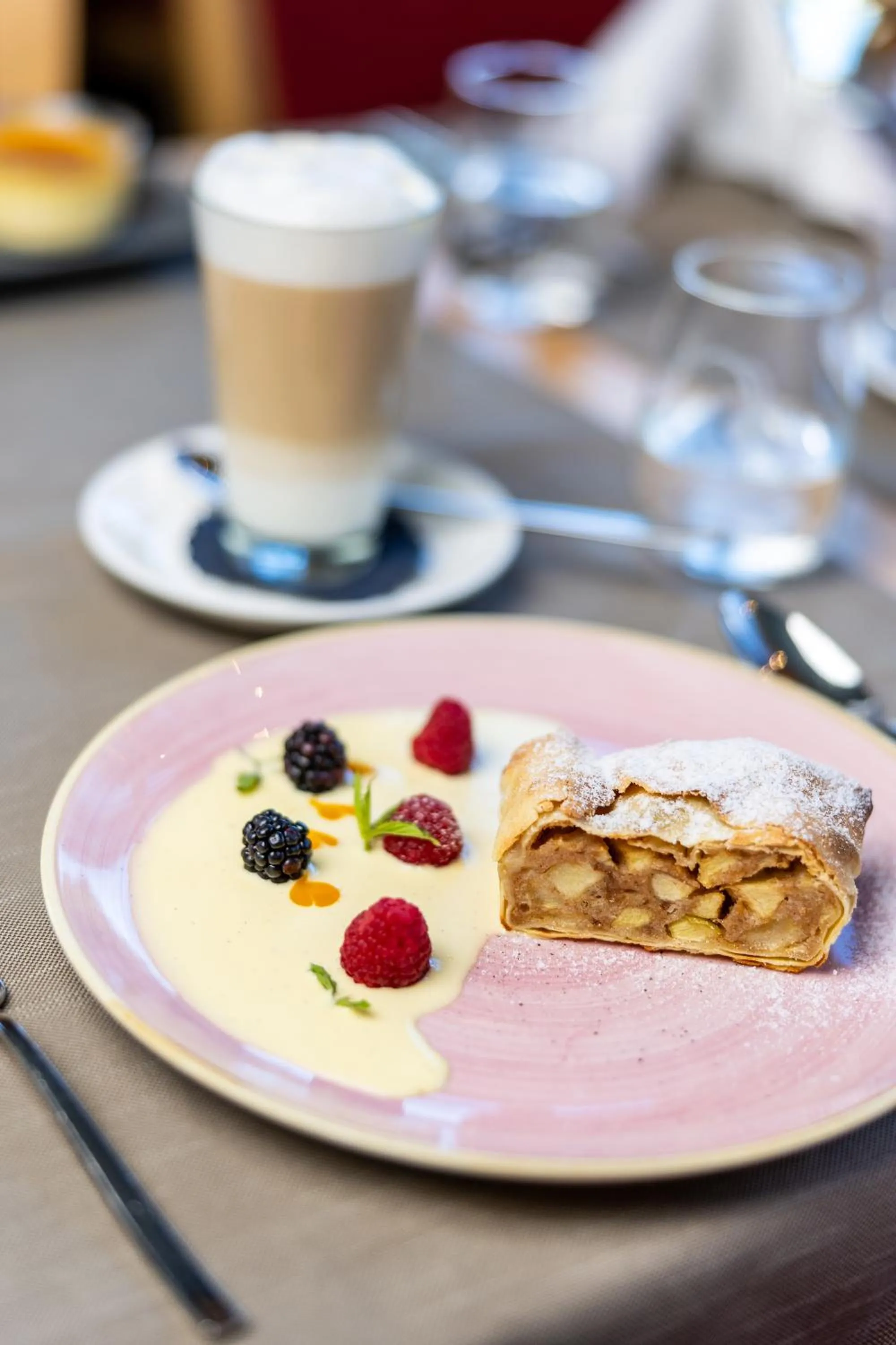 Restaurant/places to eat in Sunstar Hotel Lenzerheide