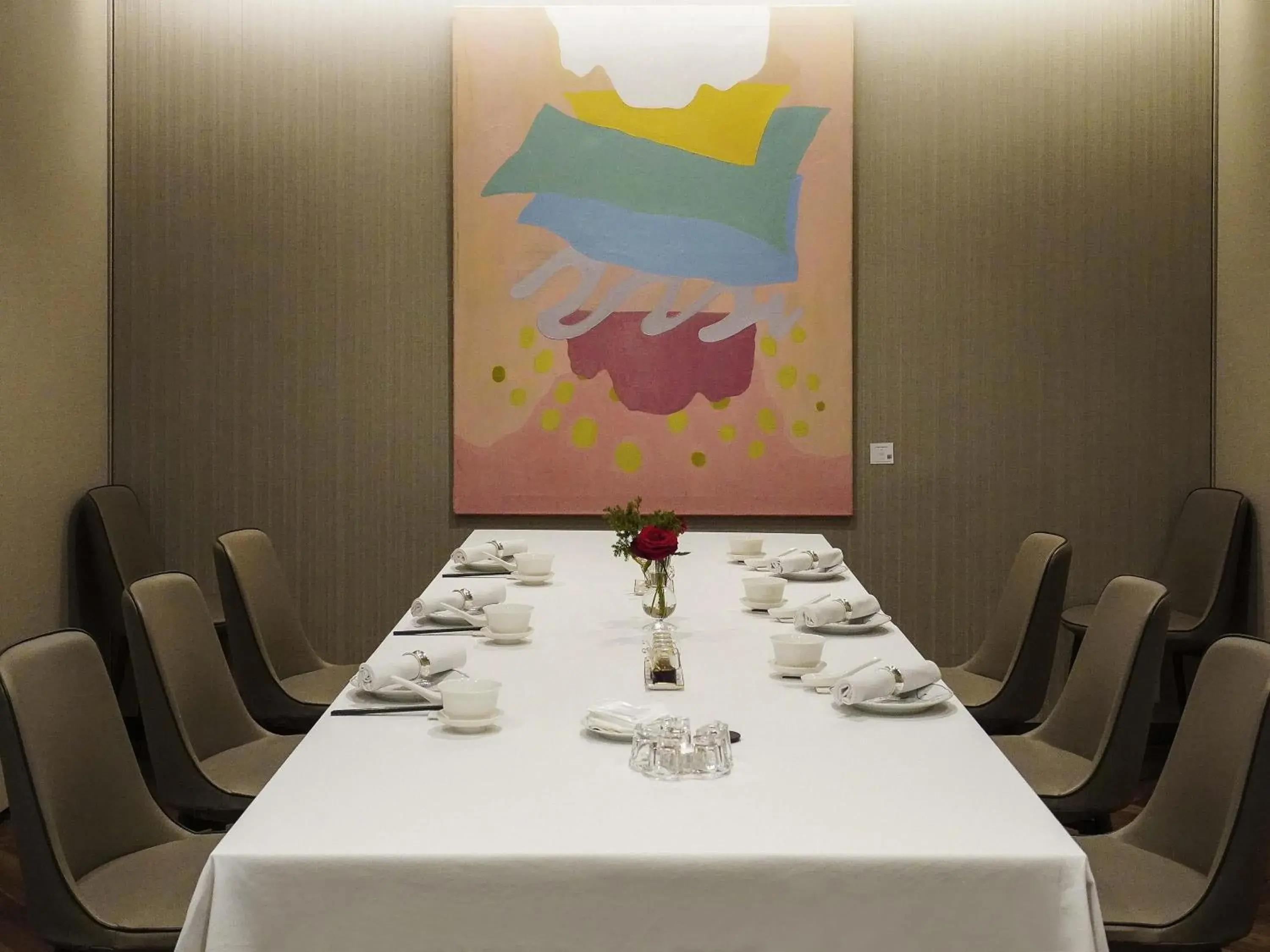 Restaurant/places to eat in Mondrian Seoul Itaewon Restaurant/places to eat in Mondrian Seoul Itaewon