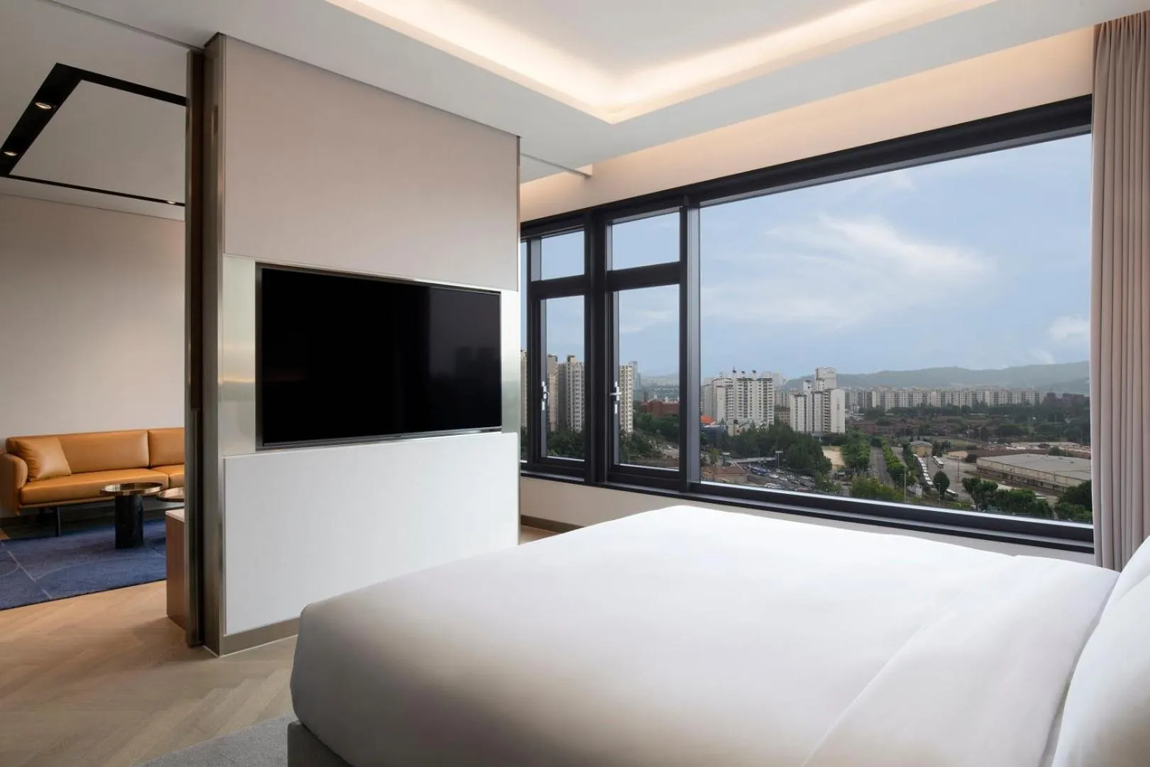 Bedroom, Bed in Mondrian Seoul Itaewon