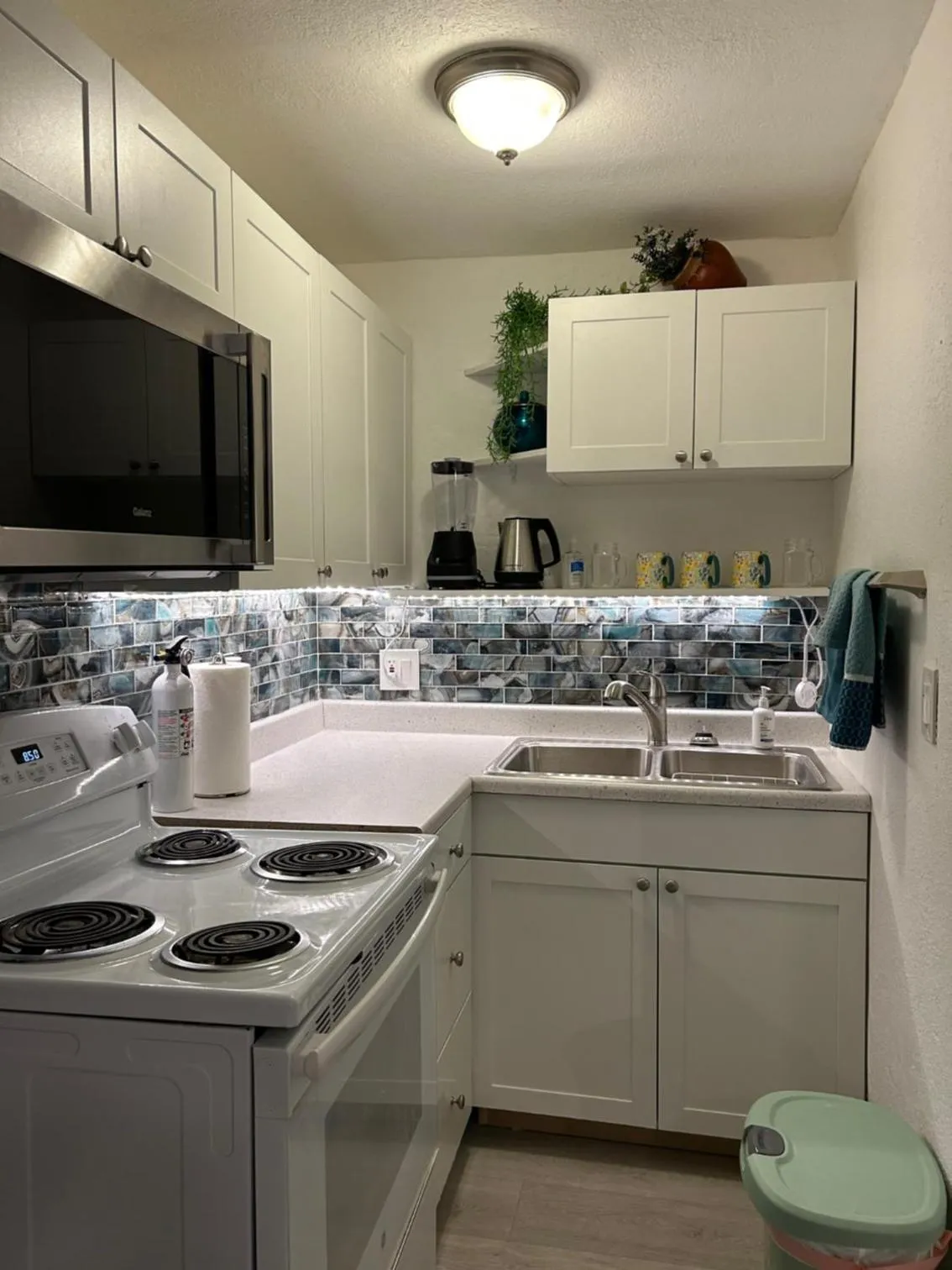 kitchen in Mermaid's Cottage
