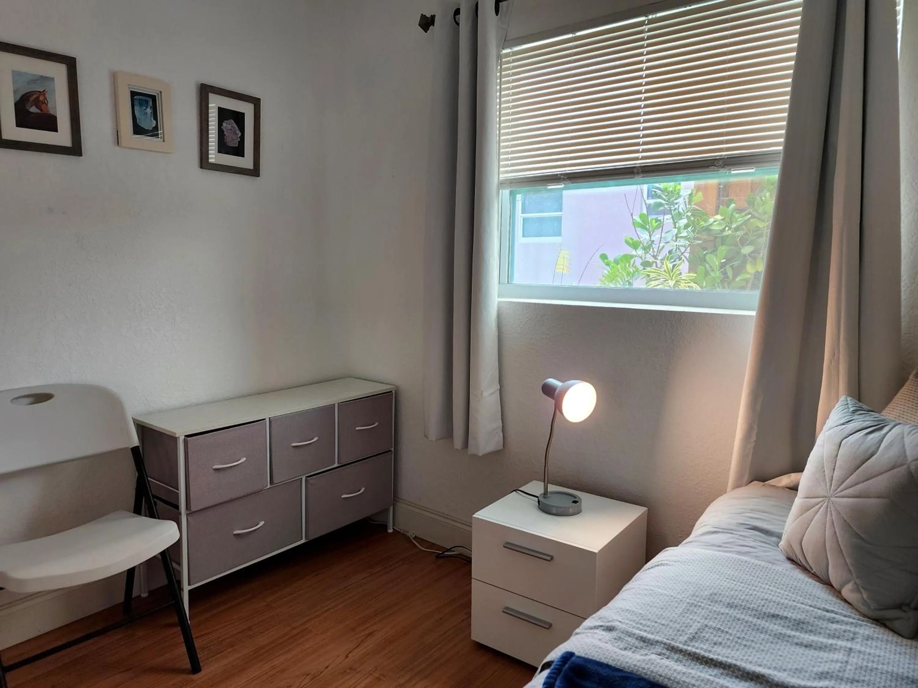 Bedroom in Mermaid's Cottage