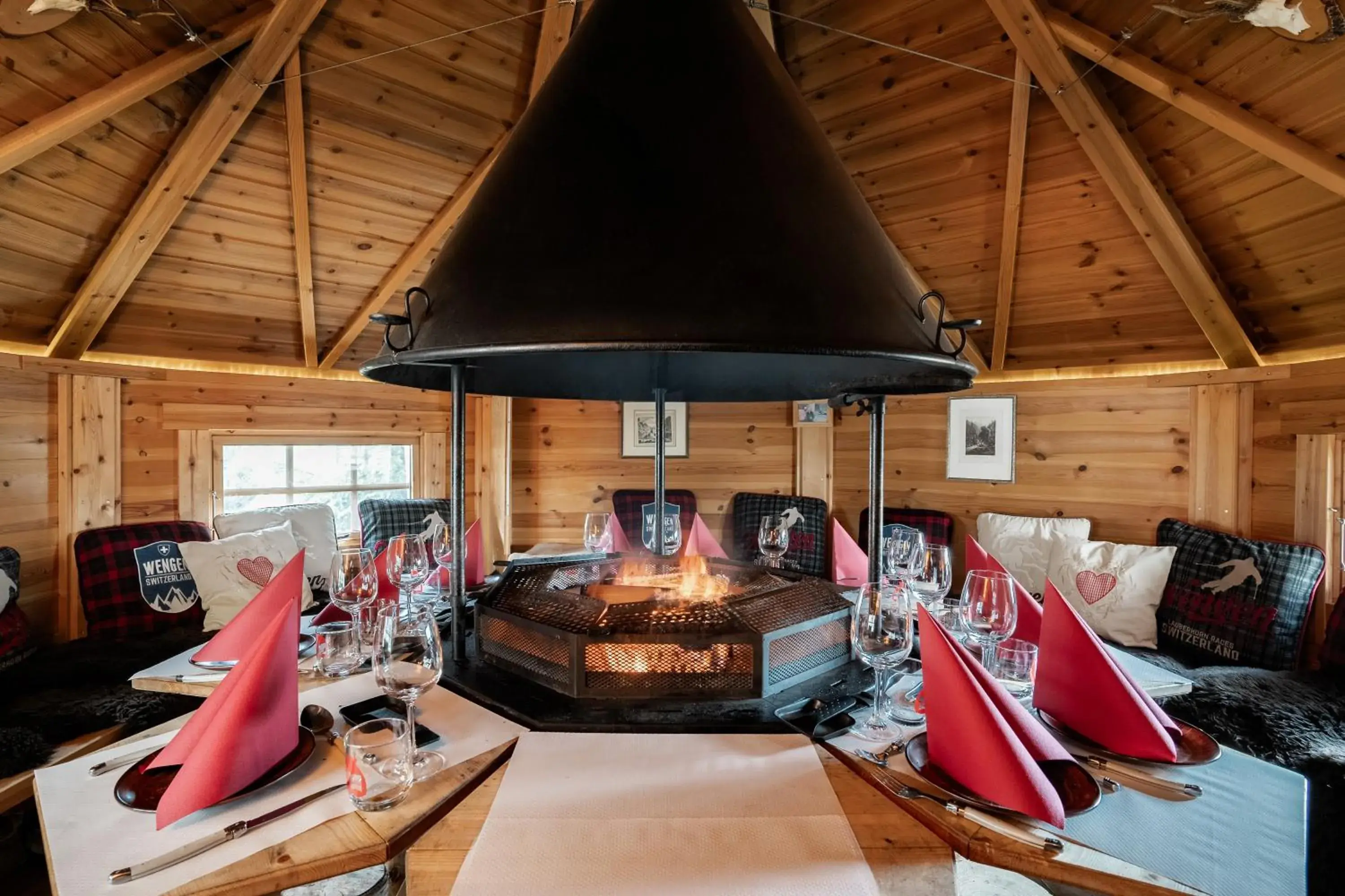 Restaurant/places to eat in Braunbär Hotel & Spa - Former Alpine Sunstar Hotel Restaurant/places to eat in Braunbär Hotel & Spa - Former Alpine Sunstar Hotel