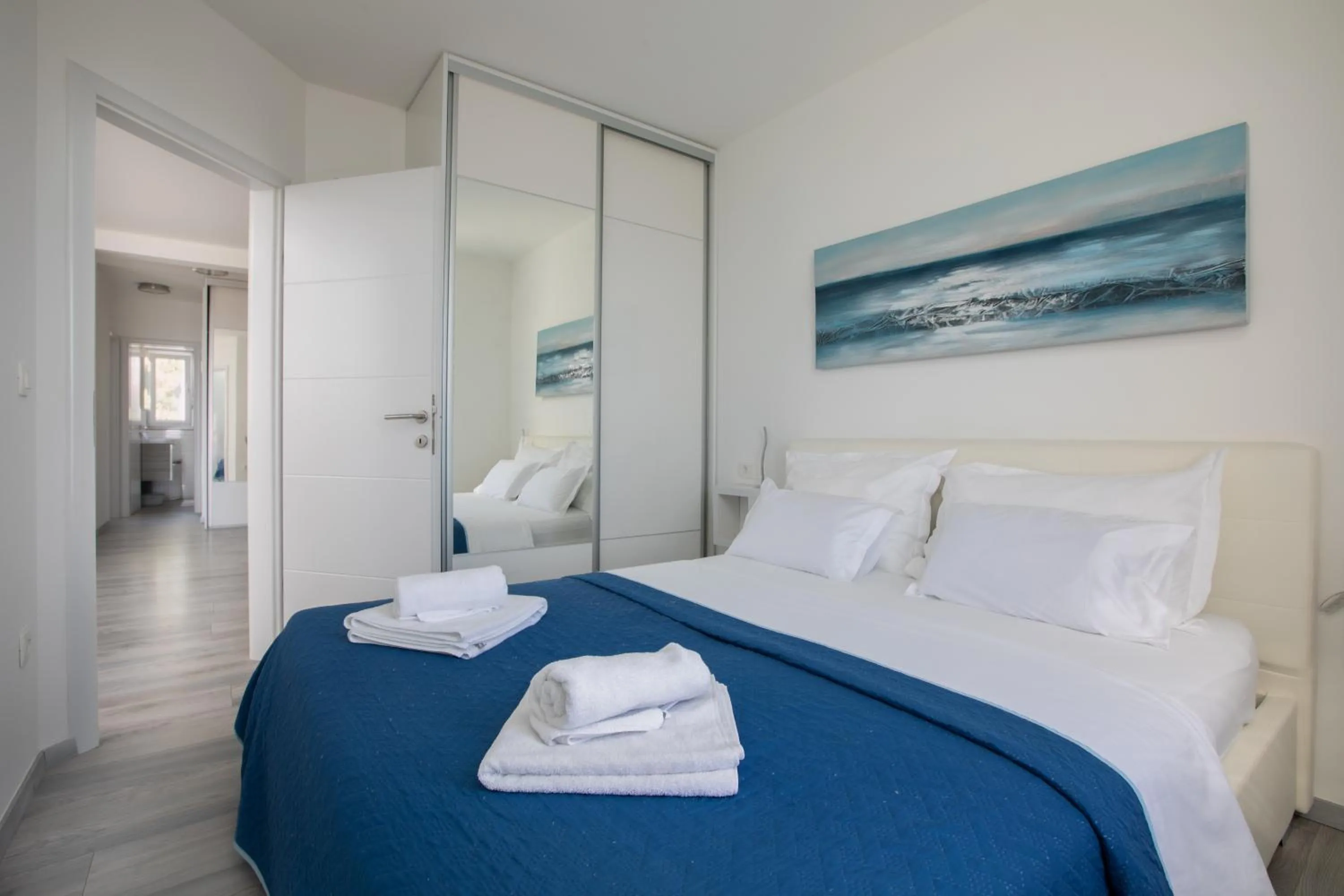 Bedroom, Bed in Sea View Apartments Dammi with free parking