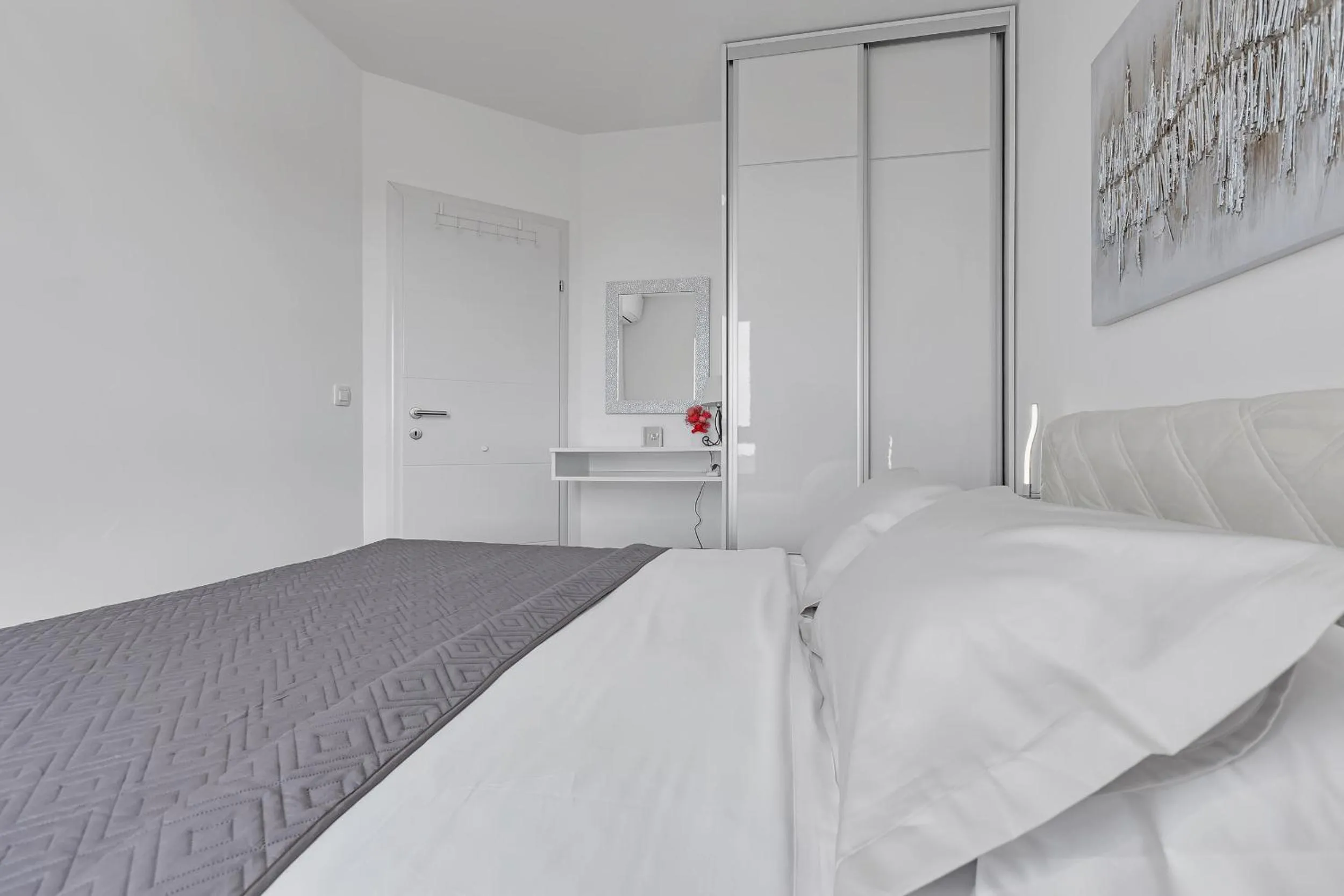 Bed in Sea View Apartments Dammi with free parking