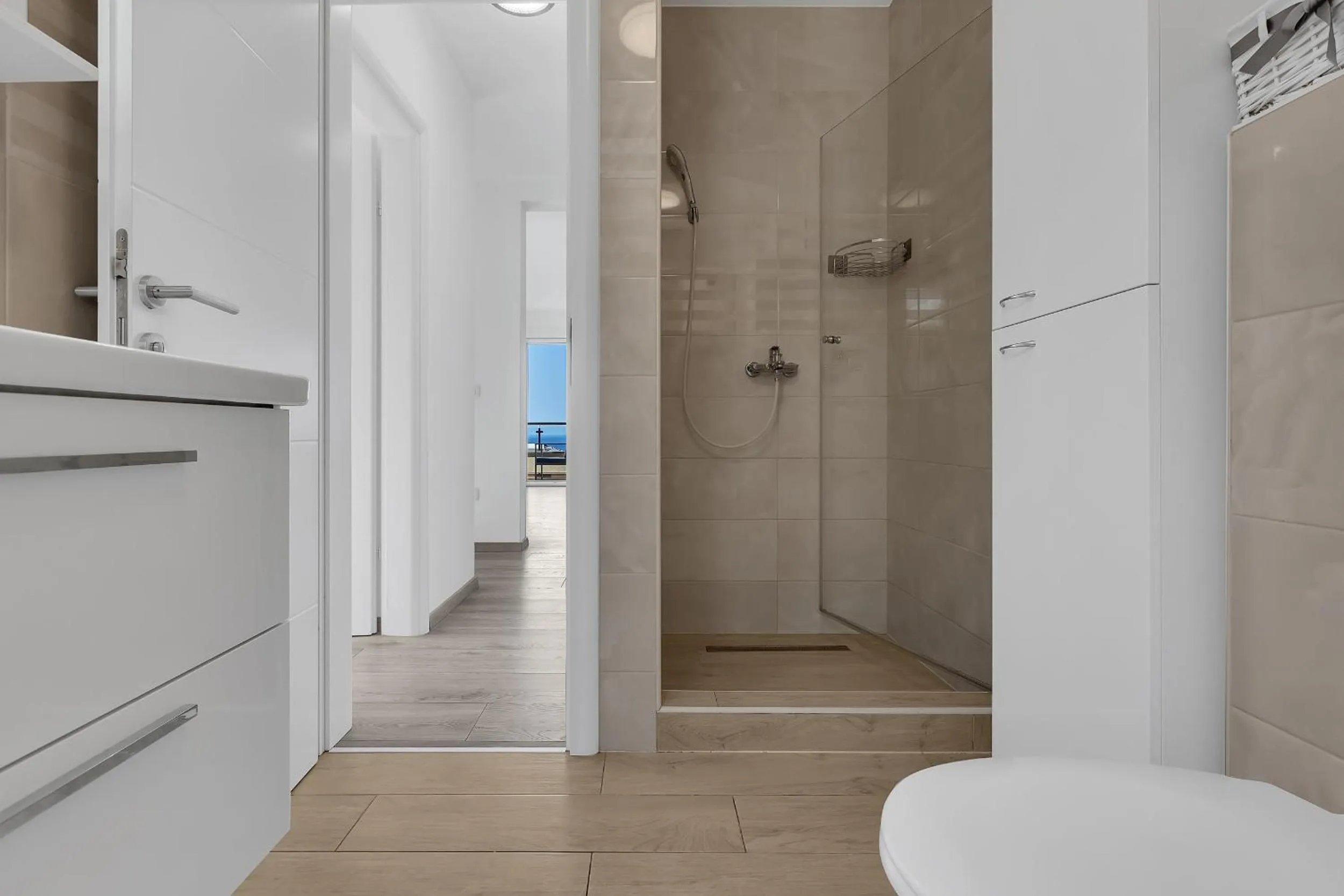 Shower in Sea View Apartments Dammi with free parking