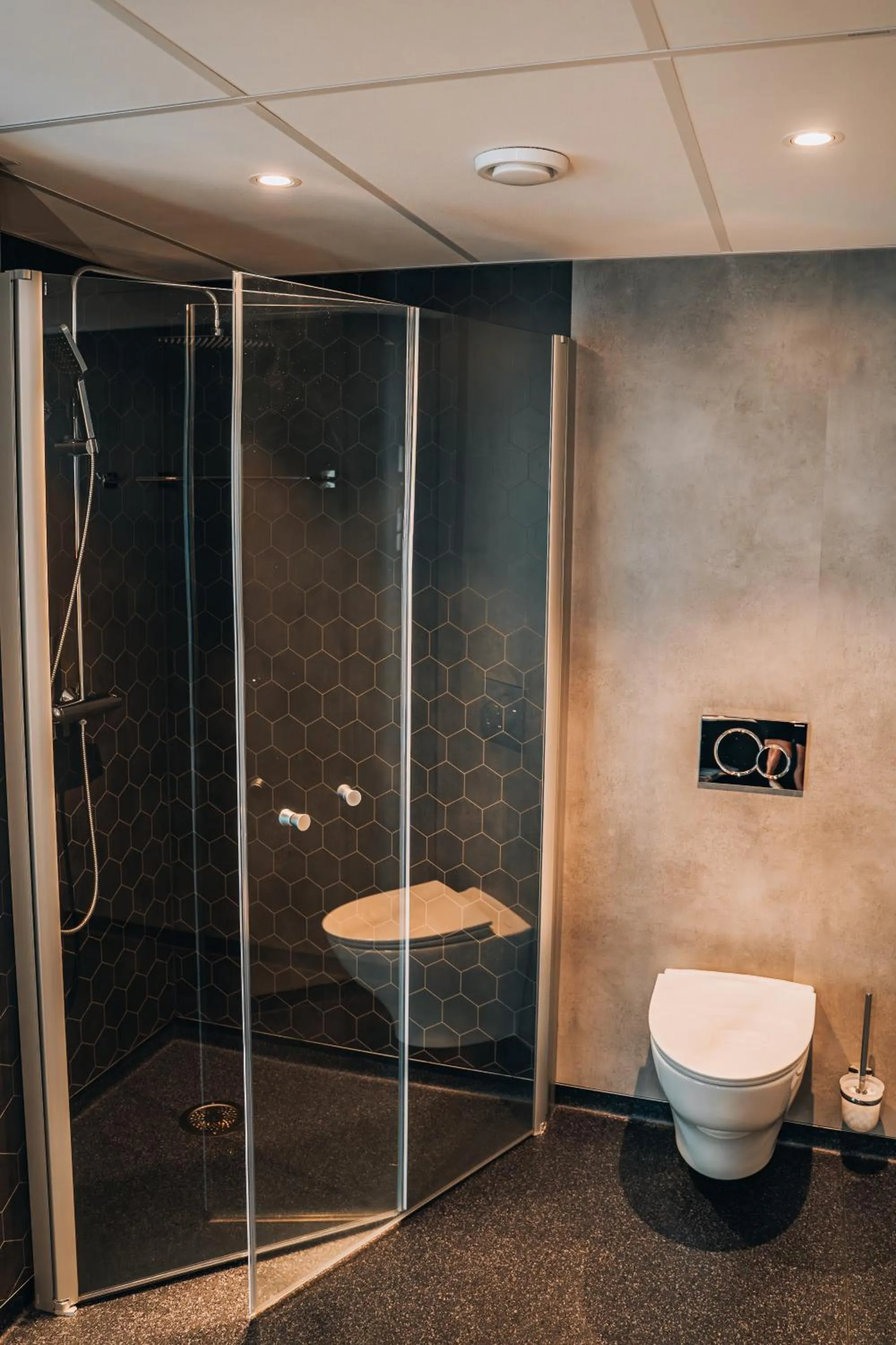 Shower in Ringstad Resort