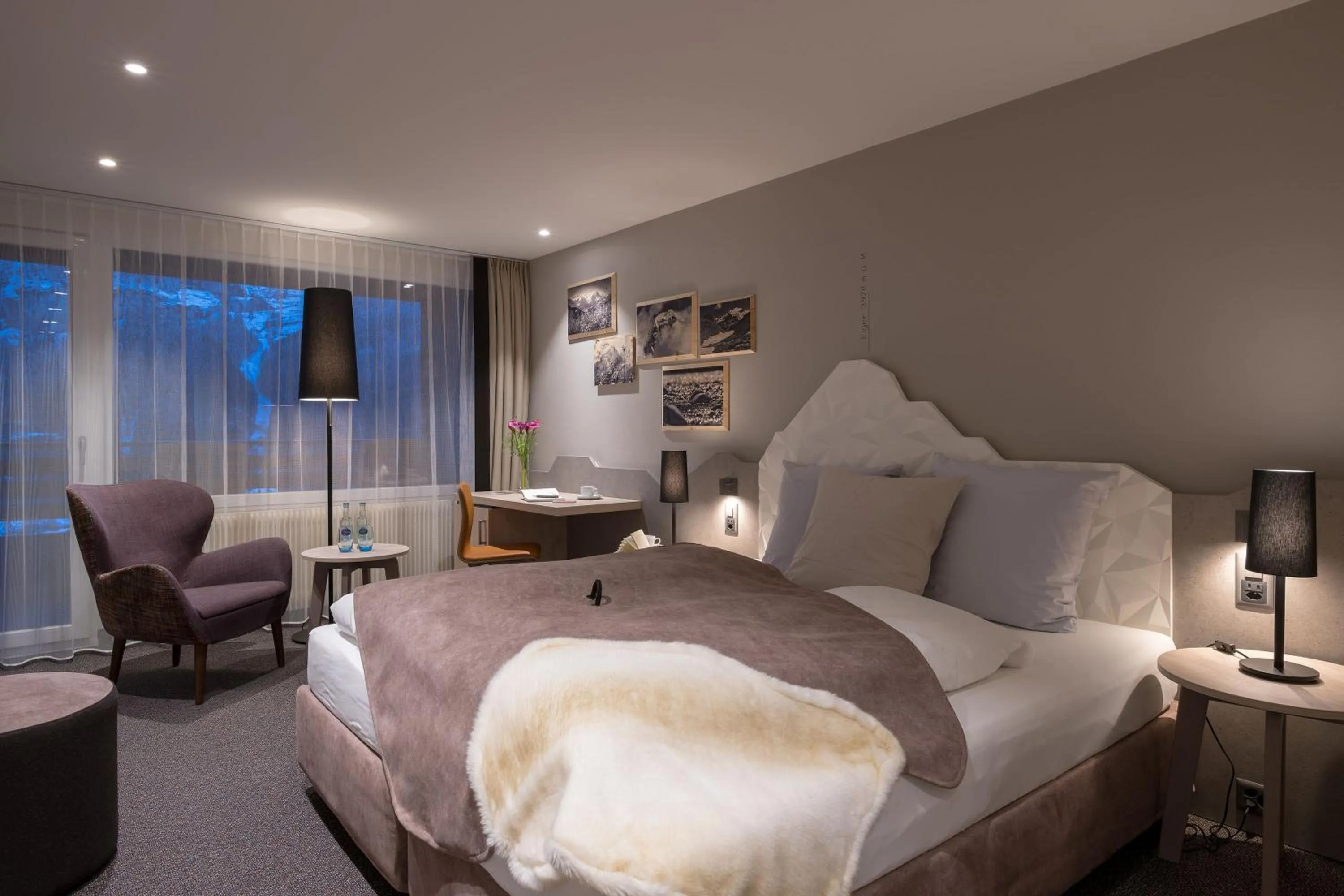 Photo of the whole room, Bed in Sunstar Hotel & SPA Grindelwald