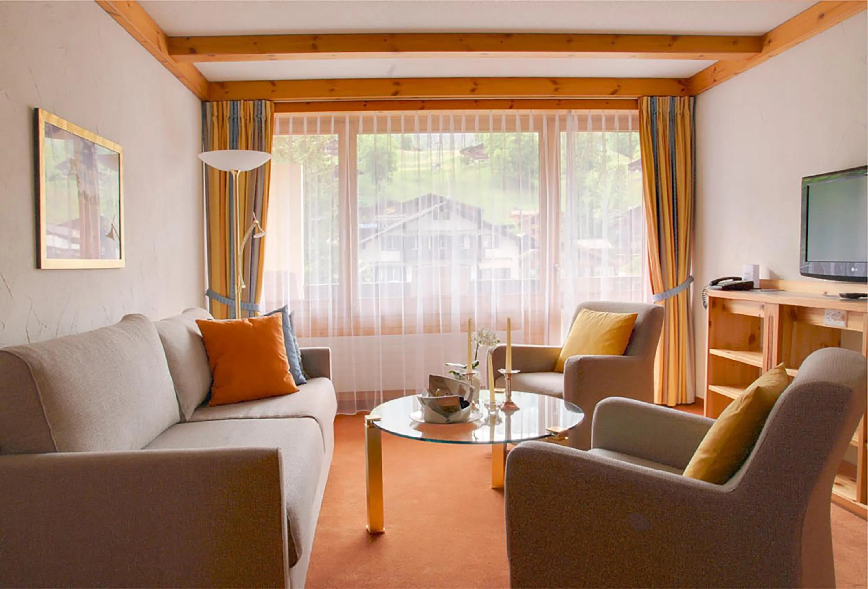 Photo of the whole room in Sunstar Hotel & SPA Grindelwald