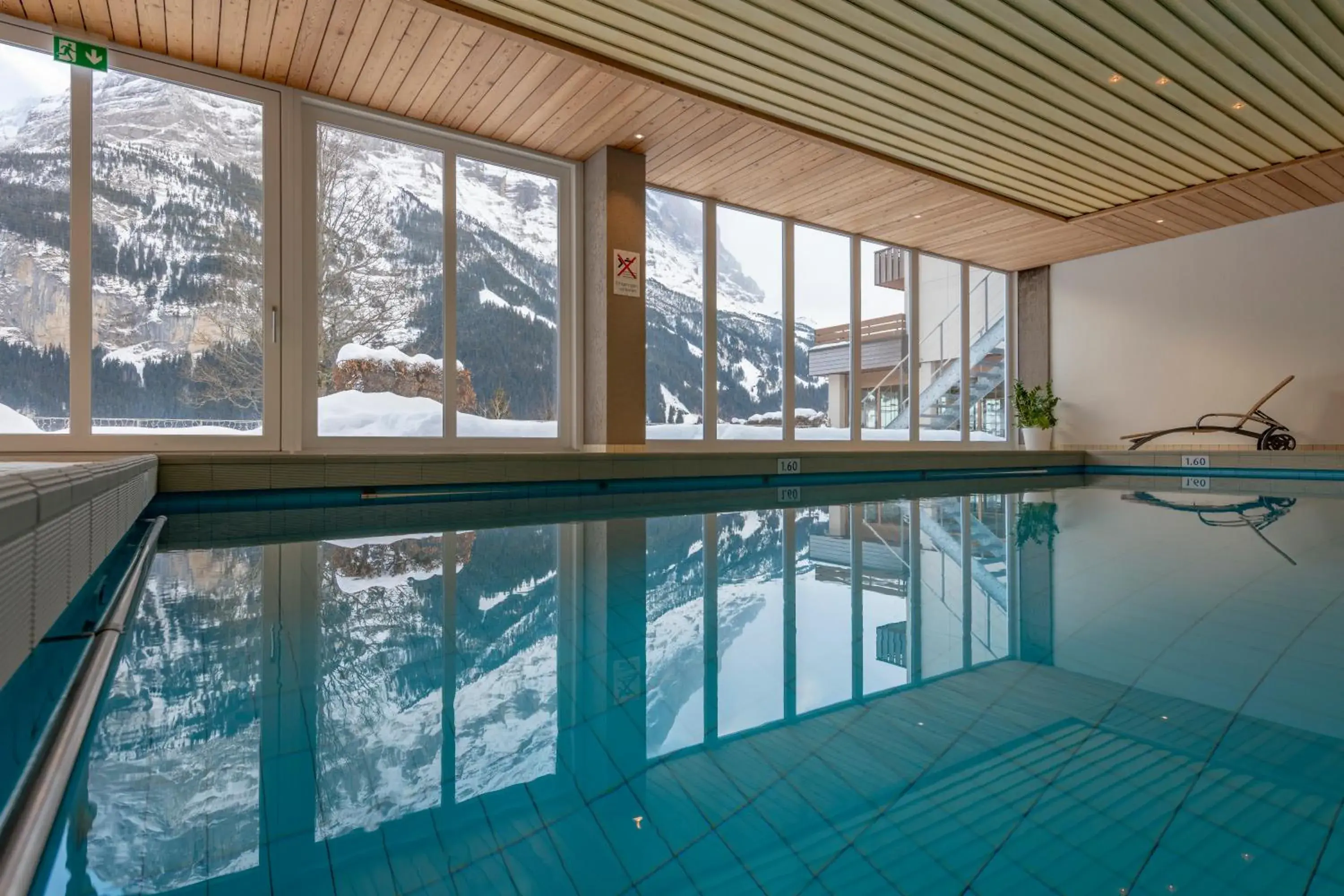 Pool view in Sunstar Hotel & SPA Grindelwald Pool view in Sunstar Hotel & SPA Grindelwald