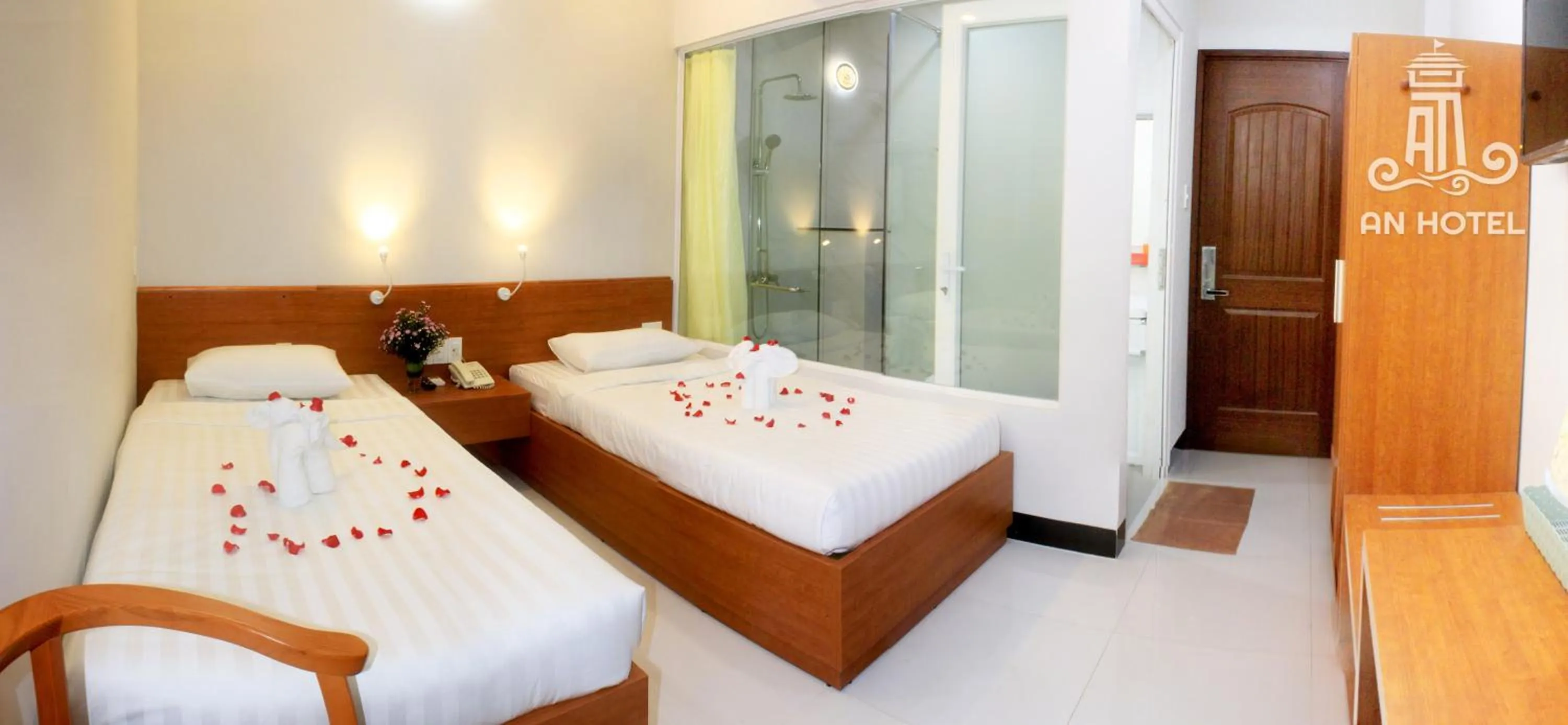 Photo of the whole room, Bed in An Hotel Phan Thiết