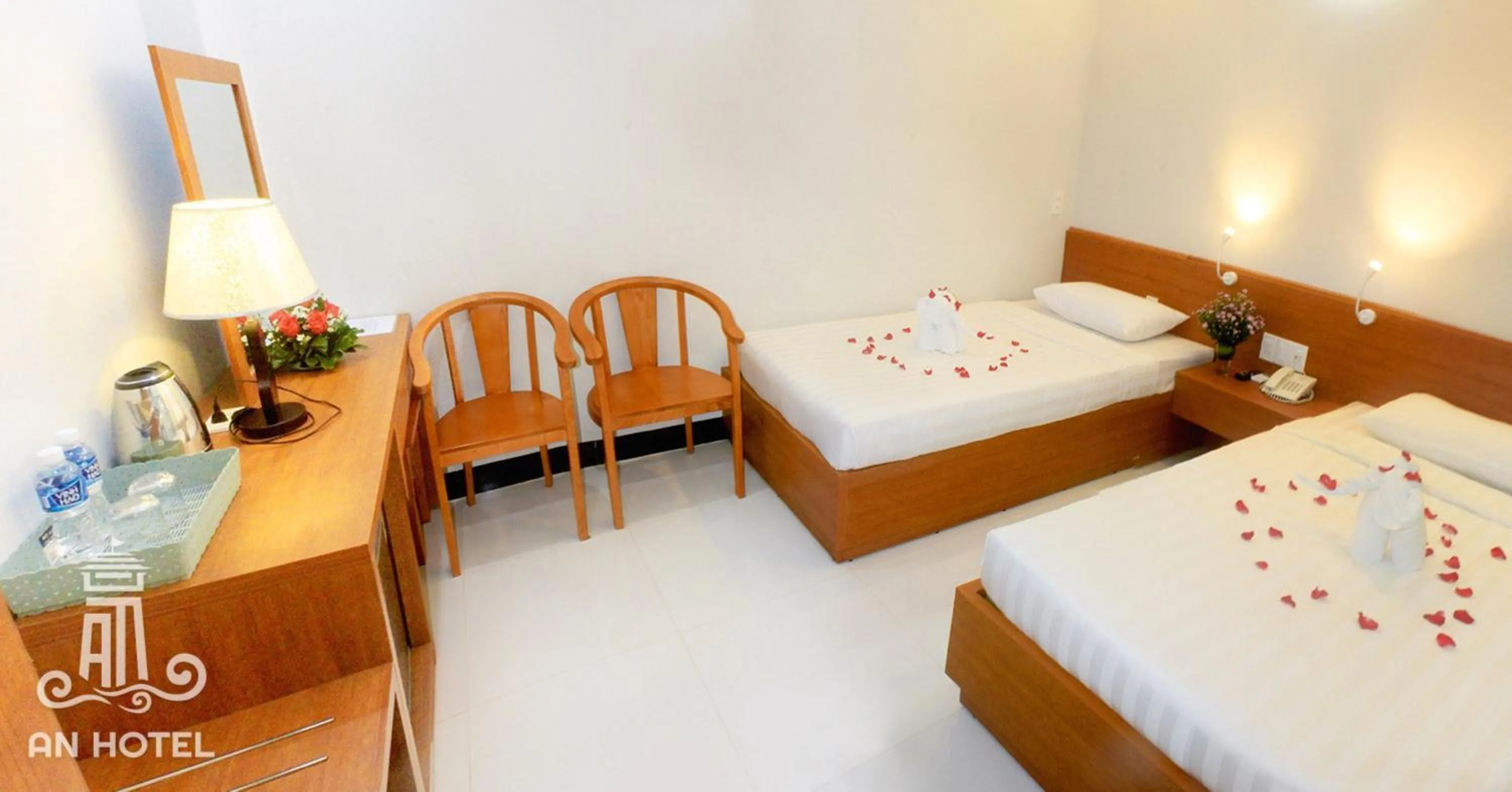 Photo of the whole room, Bed in An Hotel Phan Thiết