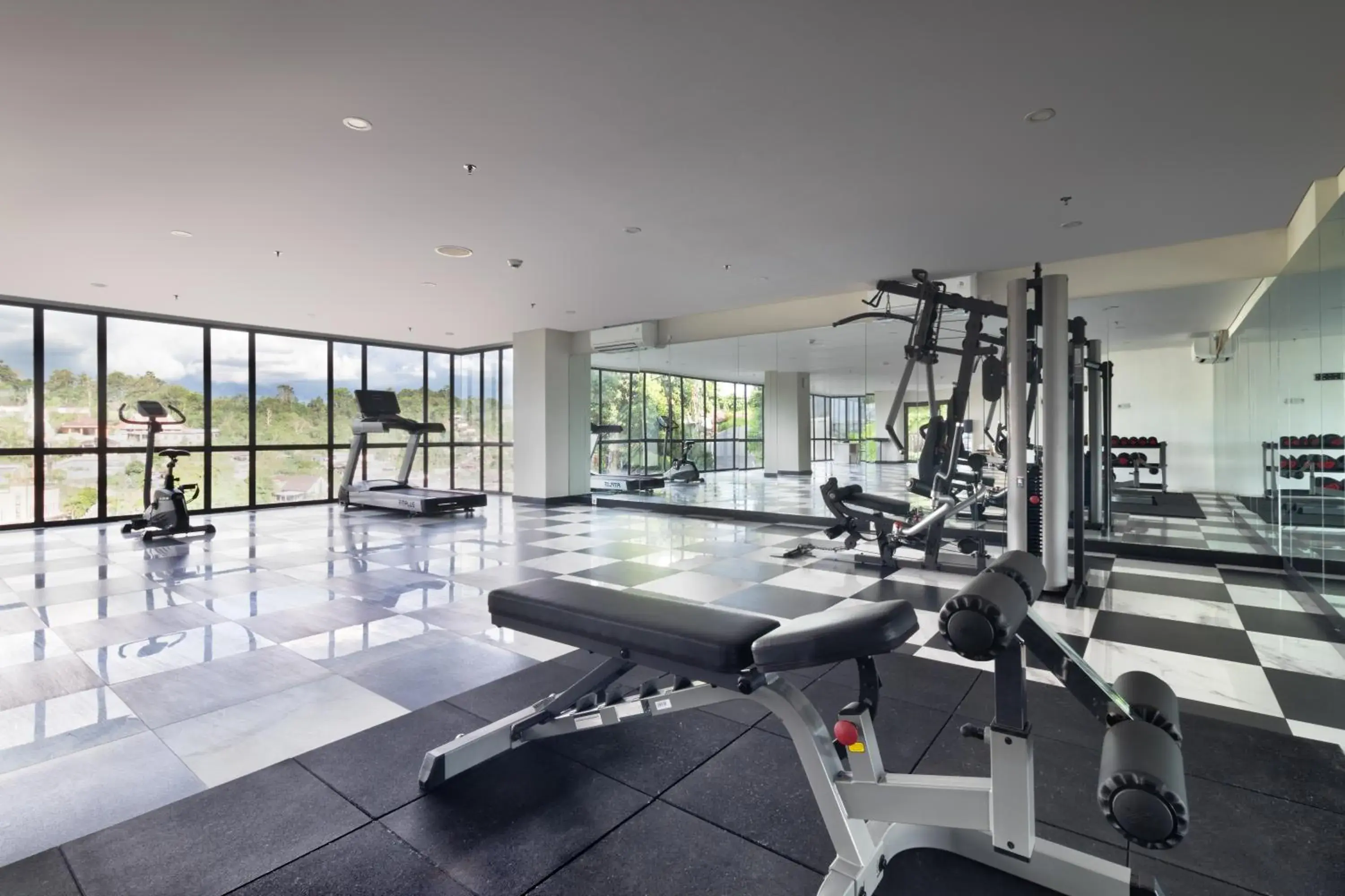 Fitness centre/facilities in Luwansa Hotel and Convention Center Manado Fitness centre/facilities in Luwansa Hotel and Convention Center Manado
