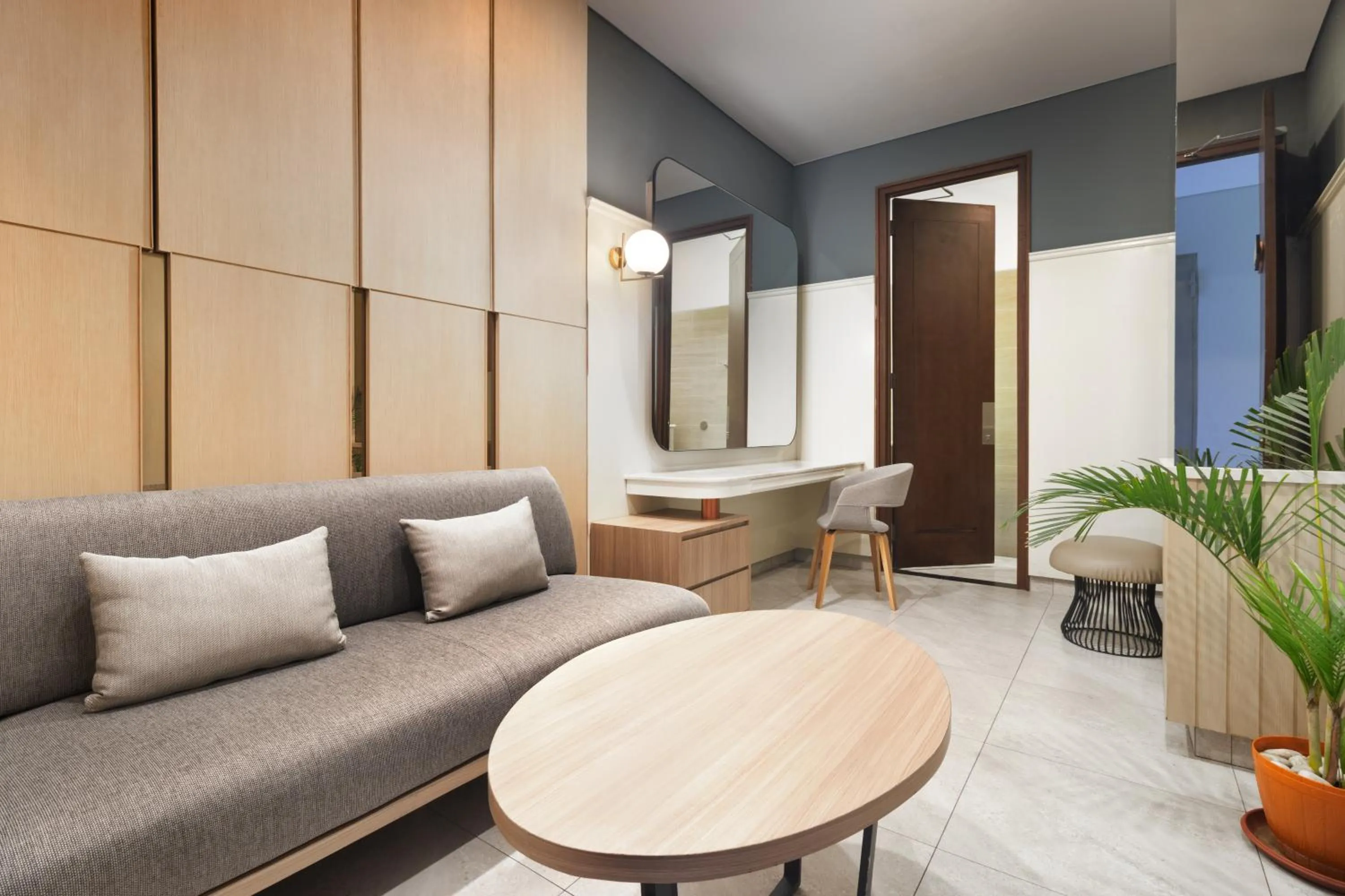 Meeting/conference room in Luwansa Hotel and Convention Center Manado