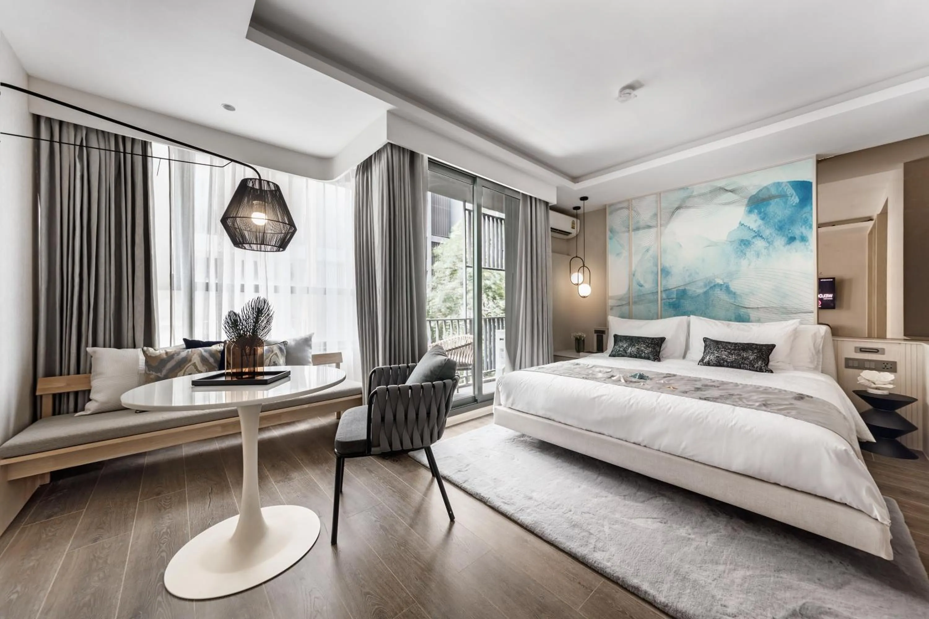 Photo of the whole room, Bed in Bayphere Hotel Pattaya JC