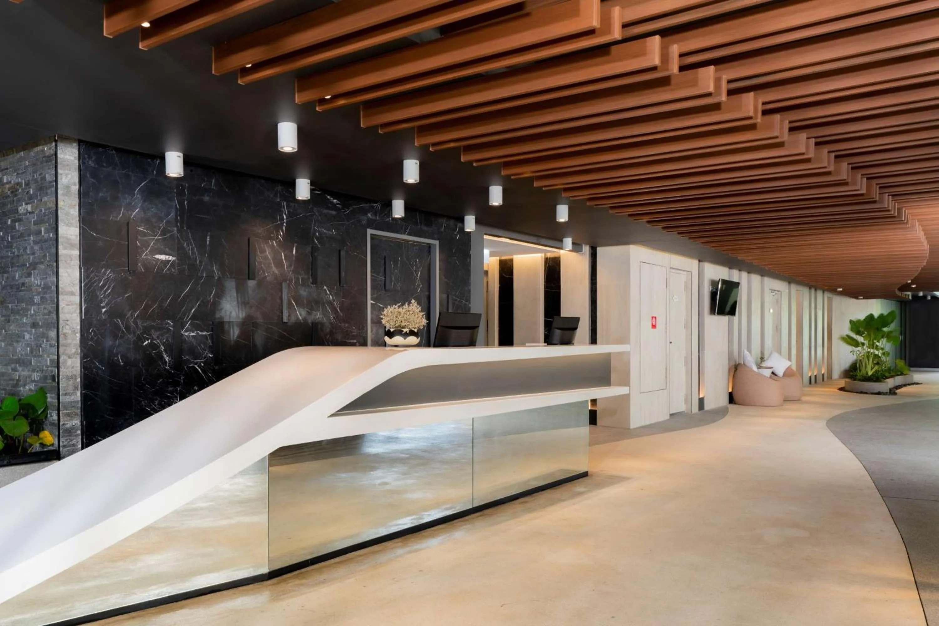 Lobby or reception in Bayphere Hotel Pattaya JC