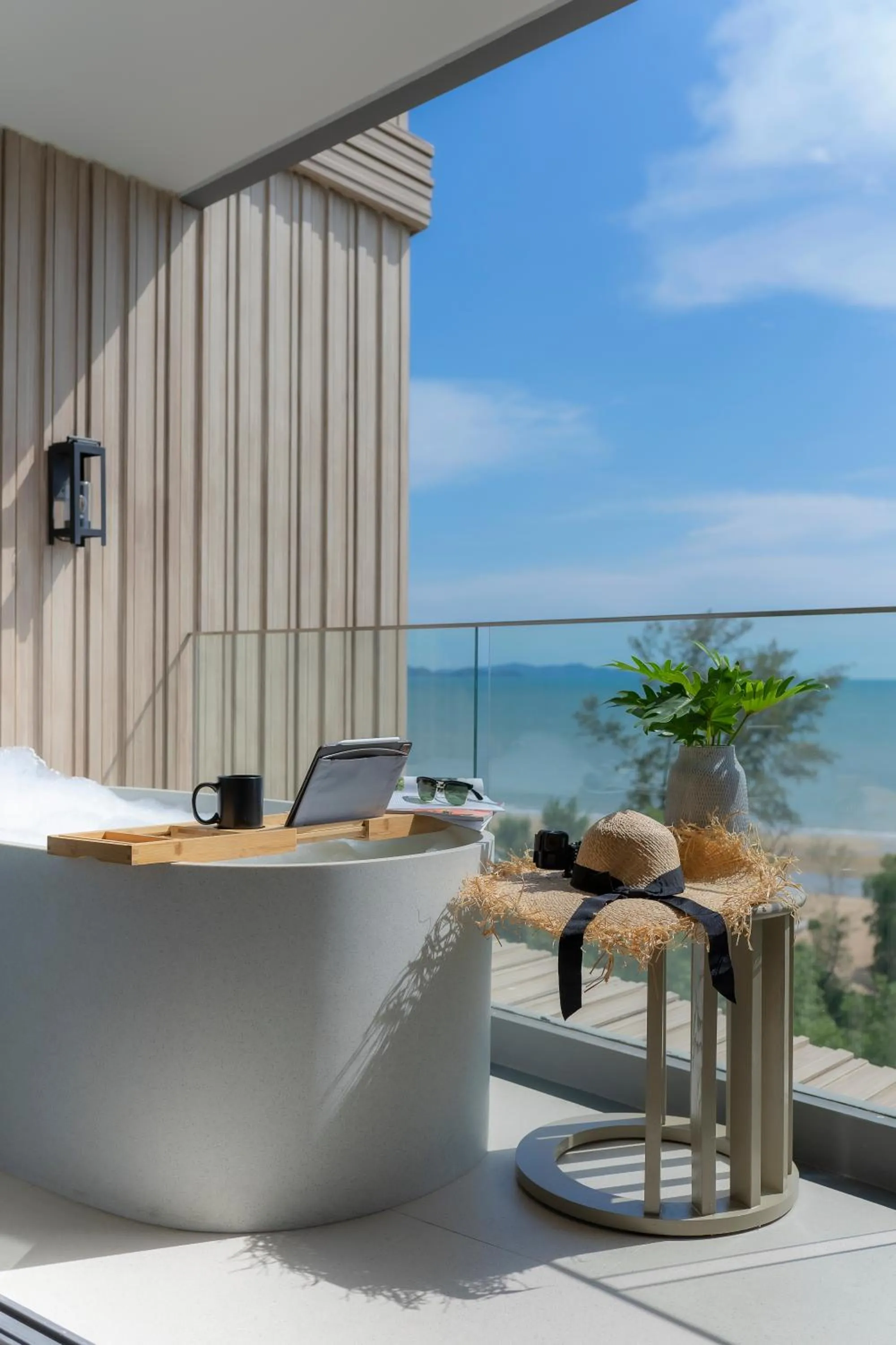 Bathroom in Bayphere Hotel Pattaya JC