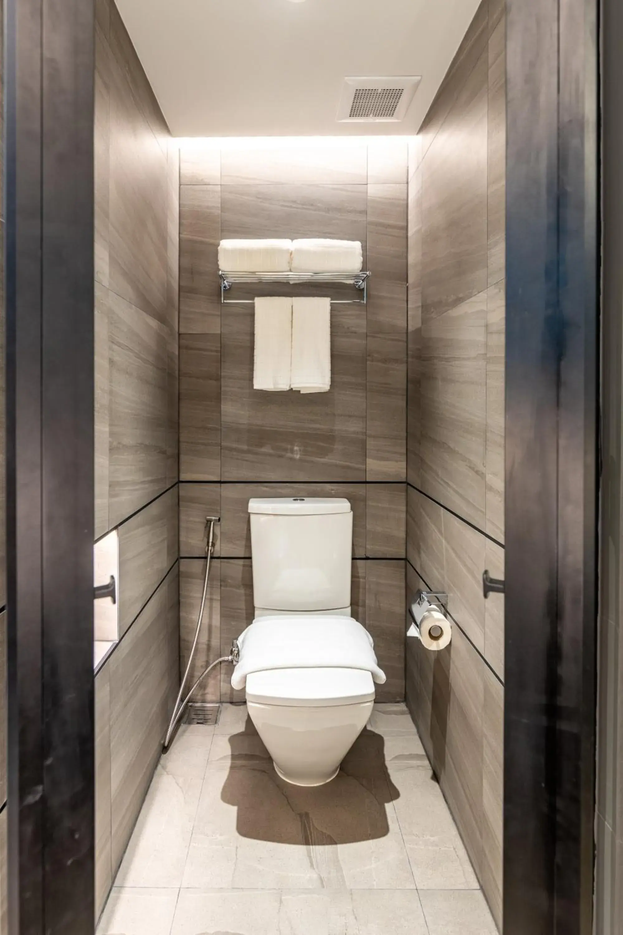 Grand Deluxe King in Bayphere Hotel Pattaya JC Grand Deluxe King in Bayphere Hotel Pattaya JC