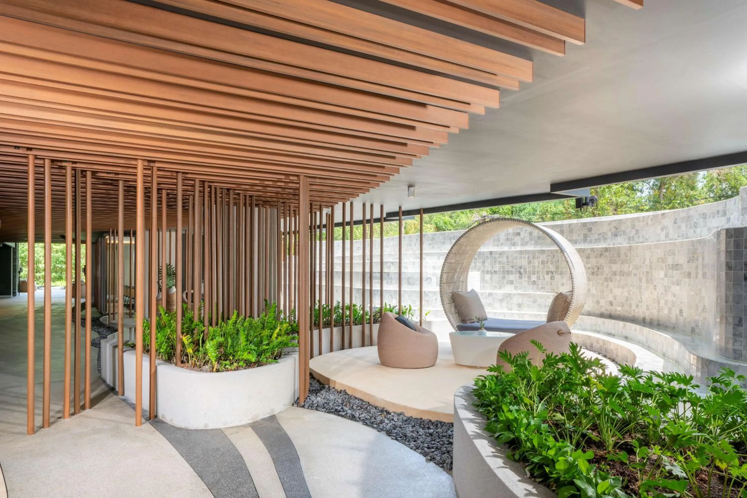 Seating area in Bayphere Hotel Pattaya JC