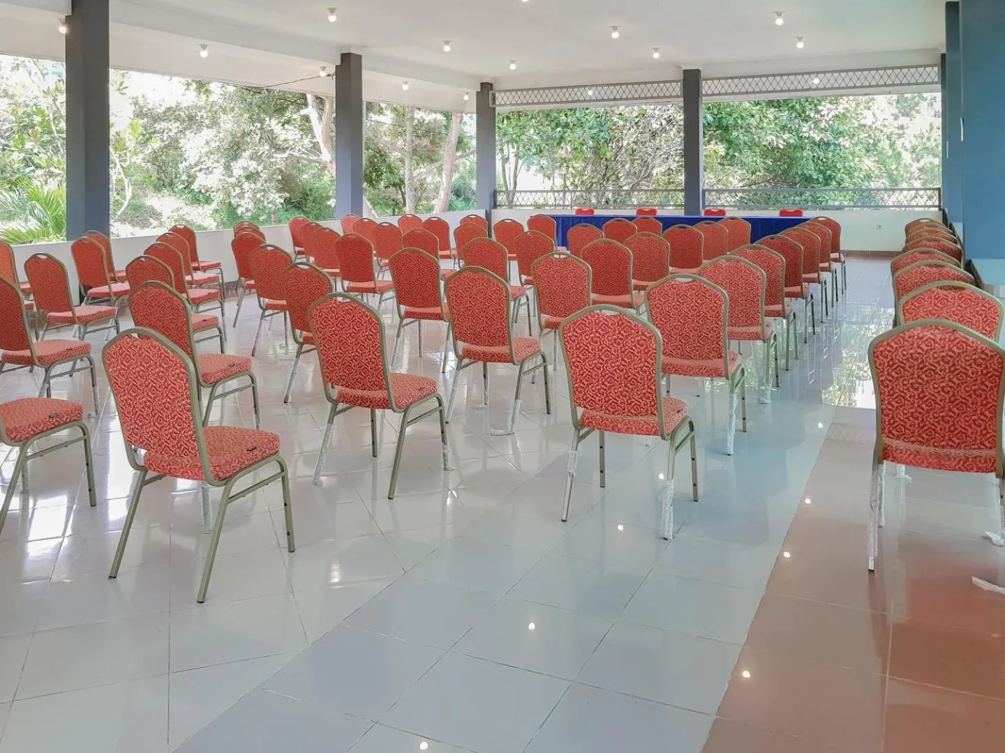 Bumi Ciboled Mitra RedDoorz near Gerbang Tol Pamulihan