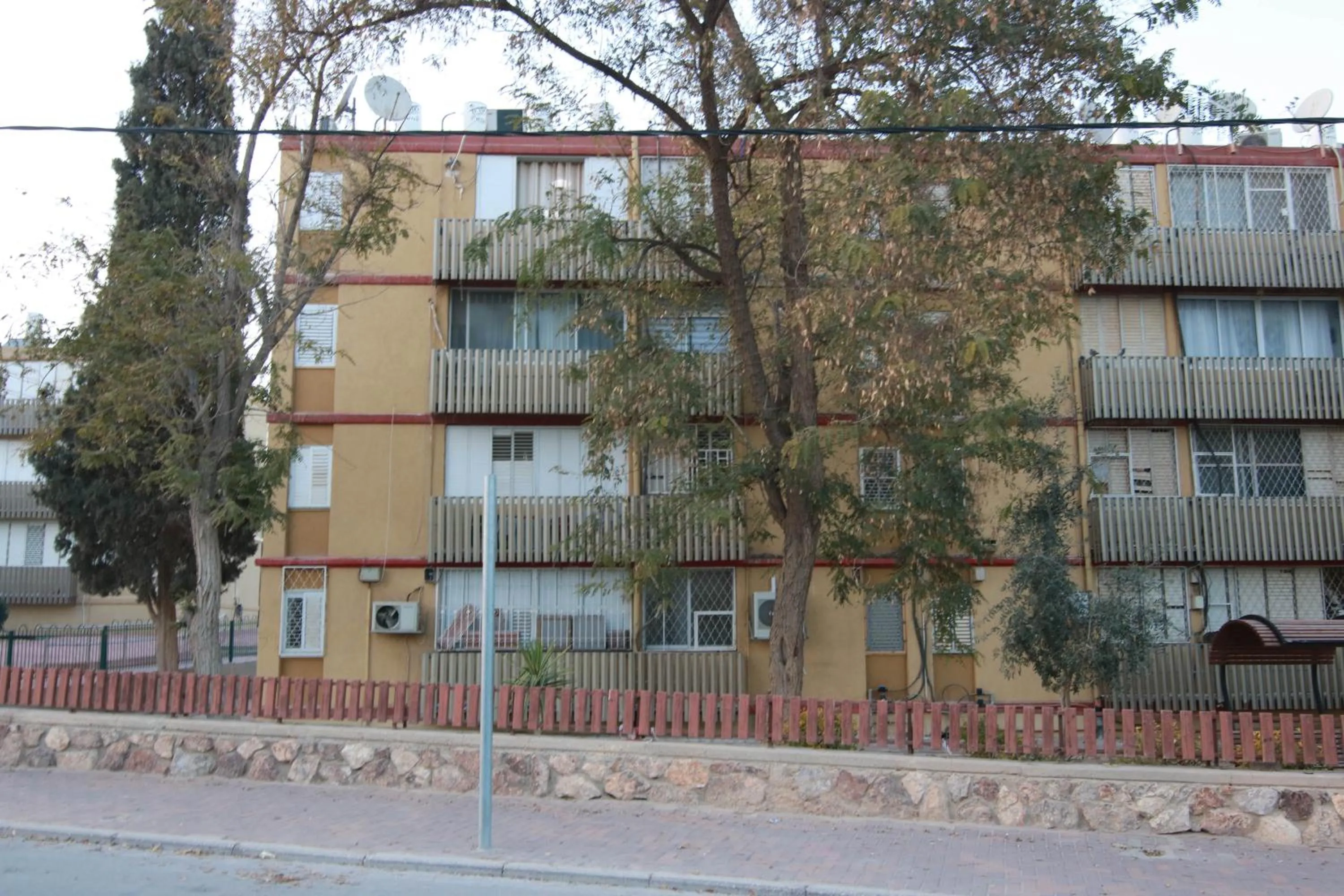 Property building in עדן במדבר - eden in desert