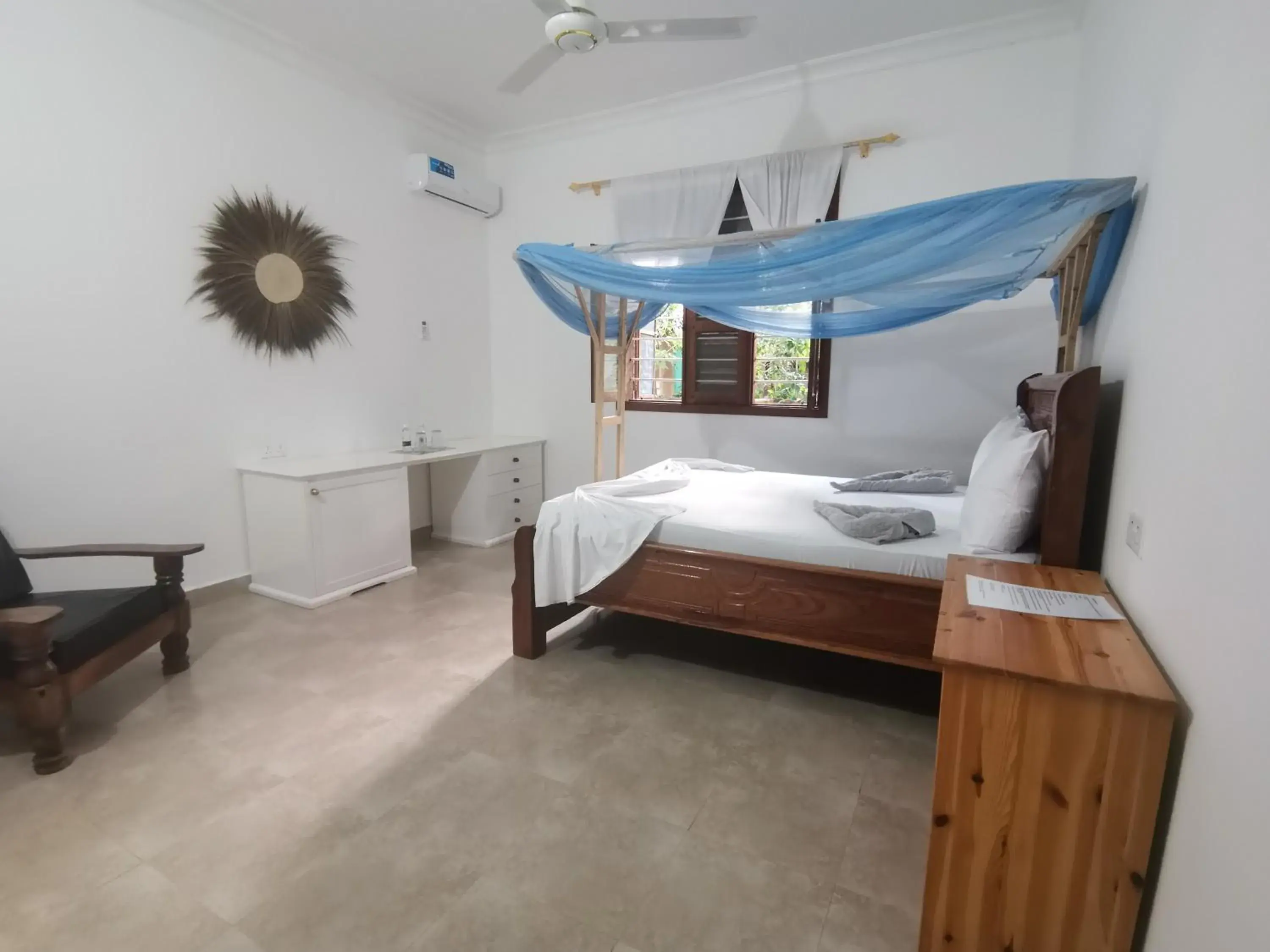 King Room with Garden View in Savi House Nungwi King Room with Garden View in Savi House Nungwi