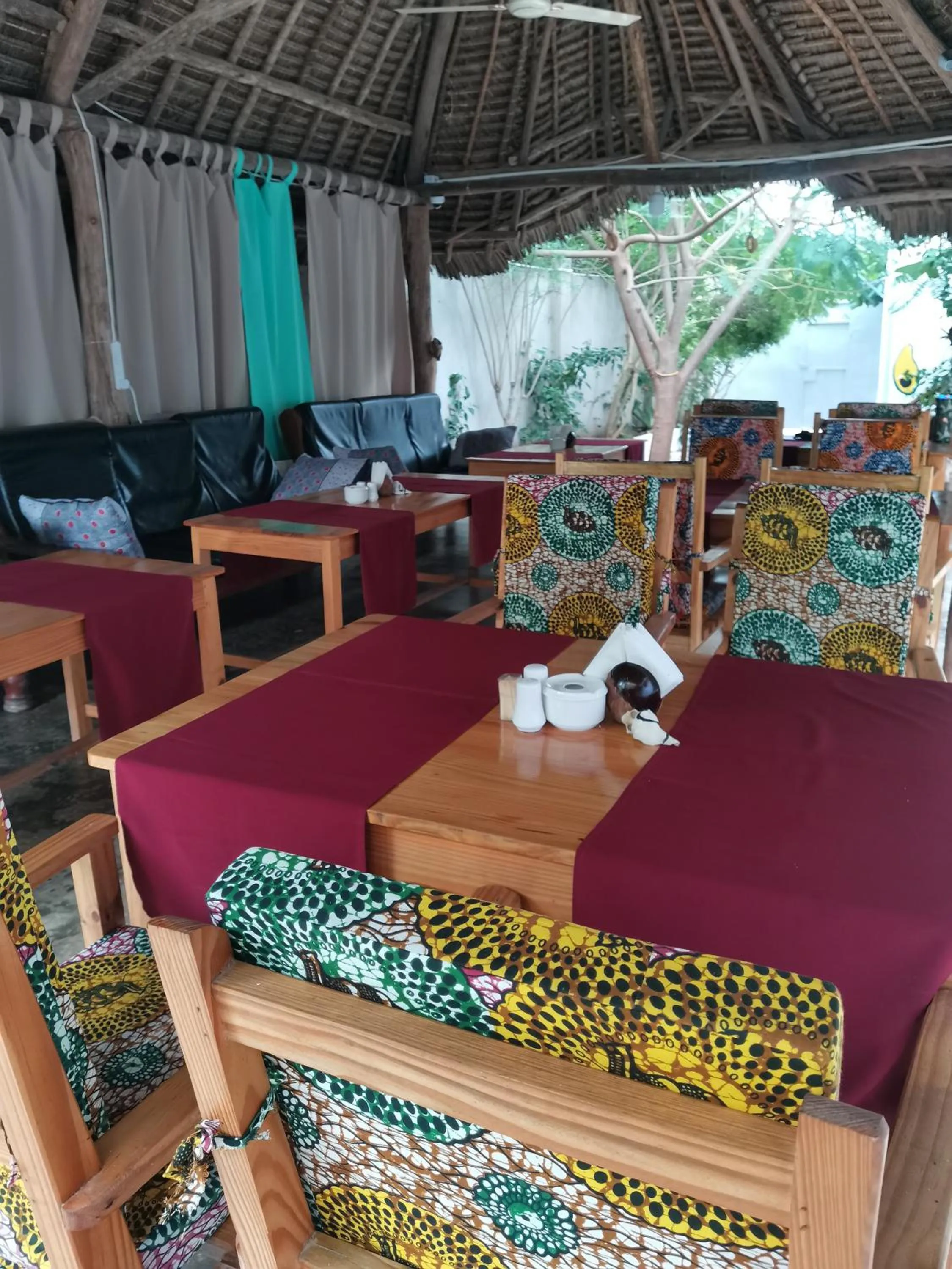 Restaurant/places to eat in Savi House Nungwi