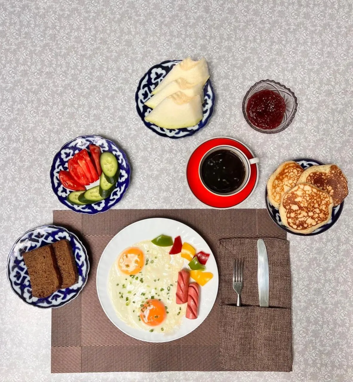 Breakfast in Old Radio hostel