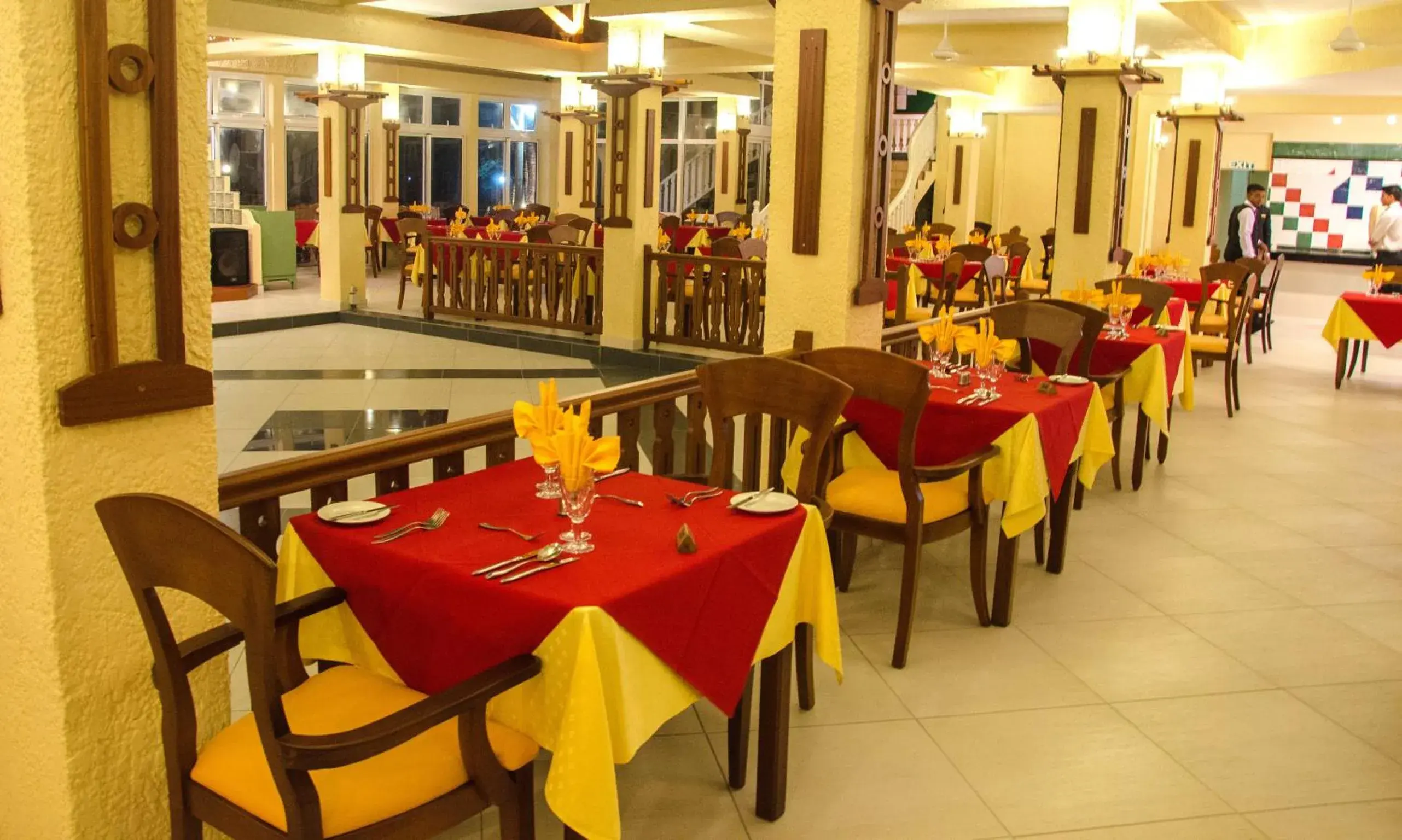 Restaurant/Places to Eat in Silver Beach Resort - All Inclusive
