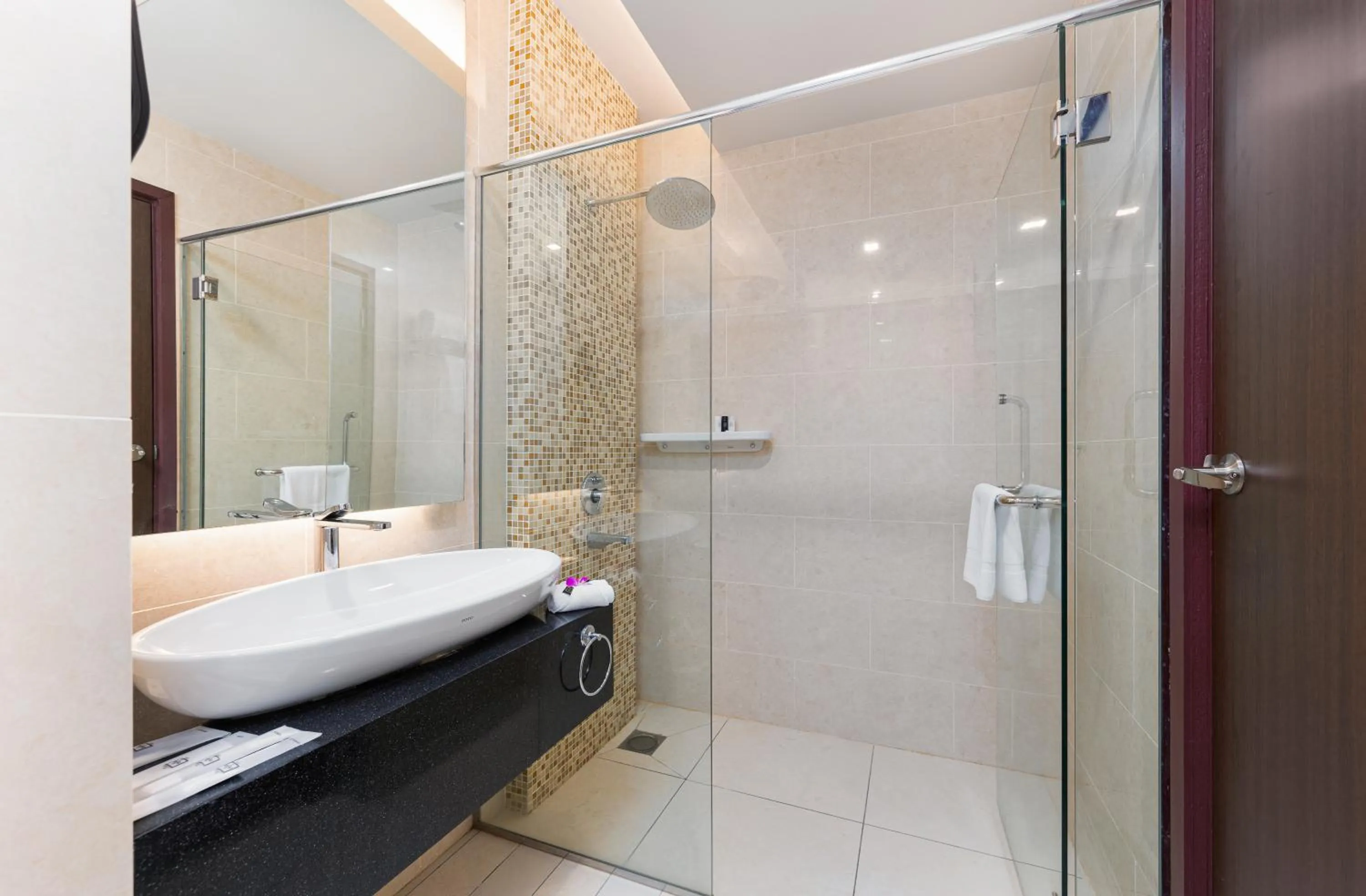 Raia Hotel & Convention Centre Kuching