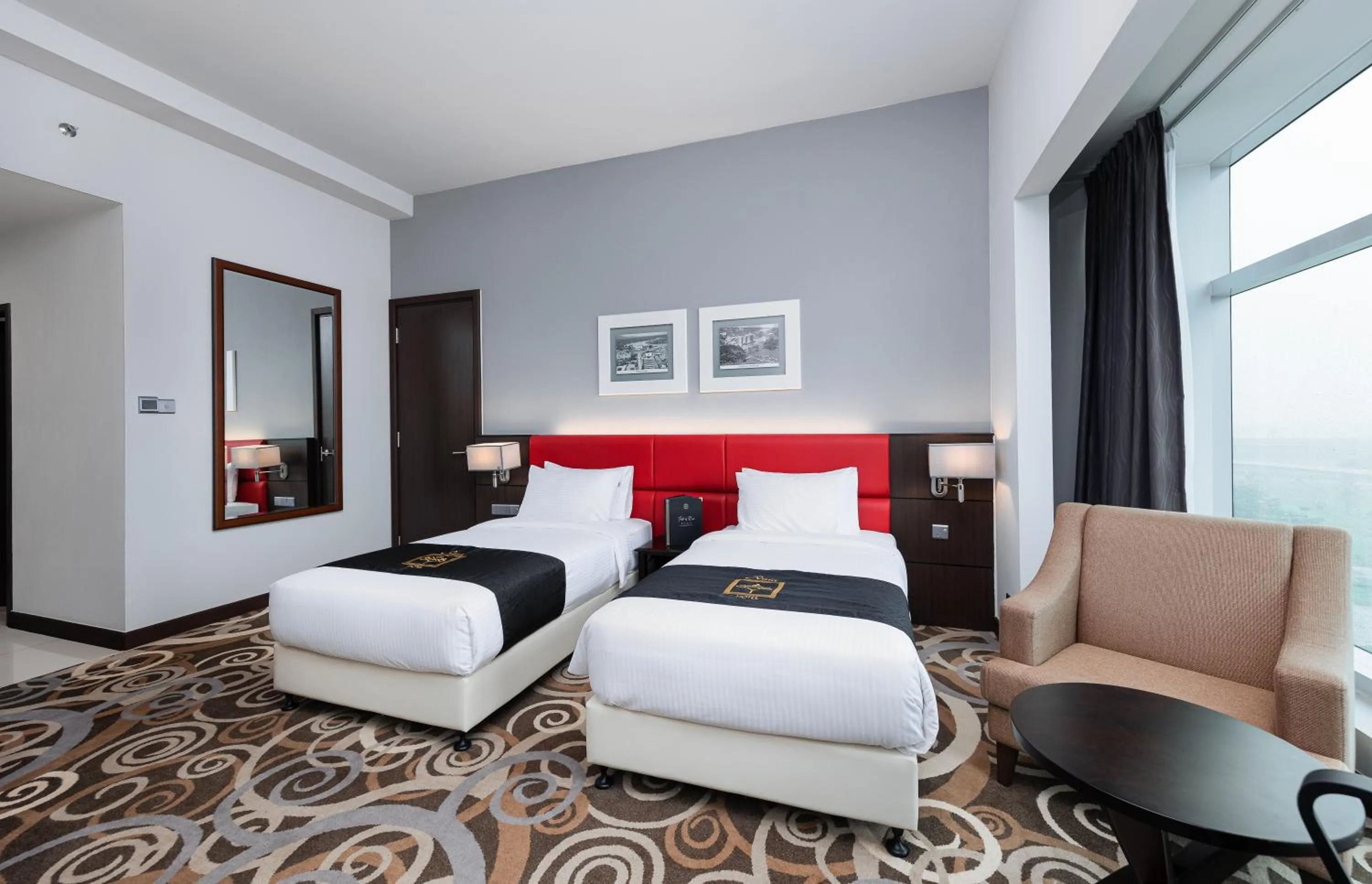 Bed in Raia Hotel & Convention Centre Kuching