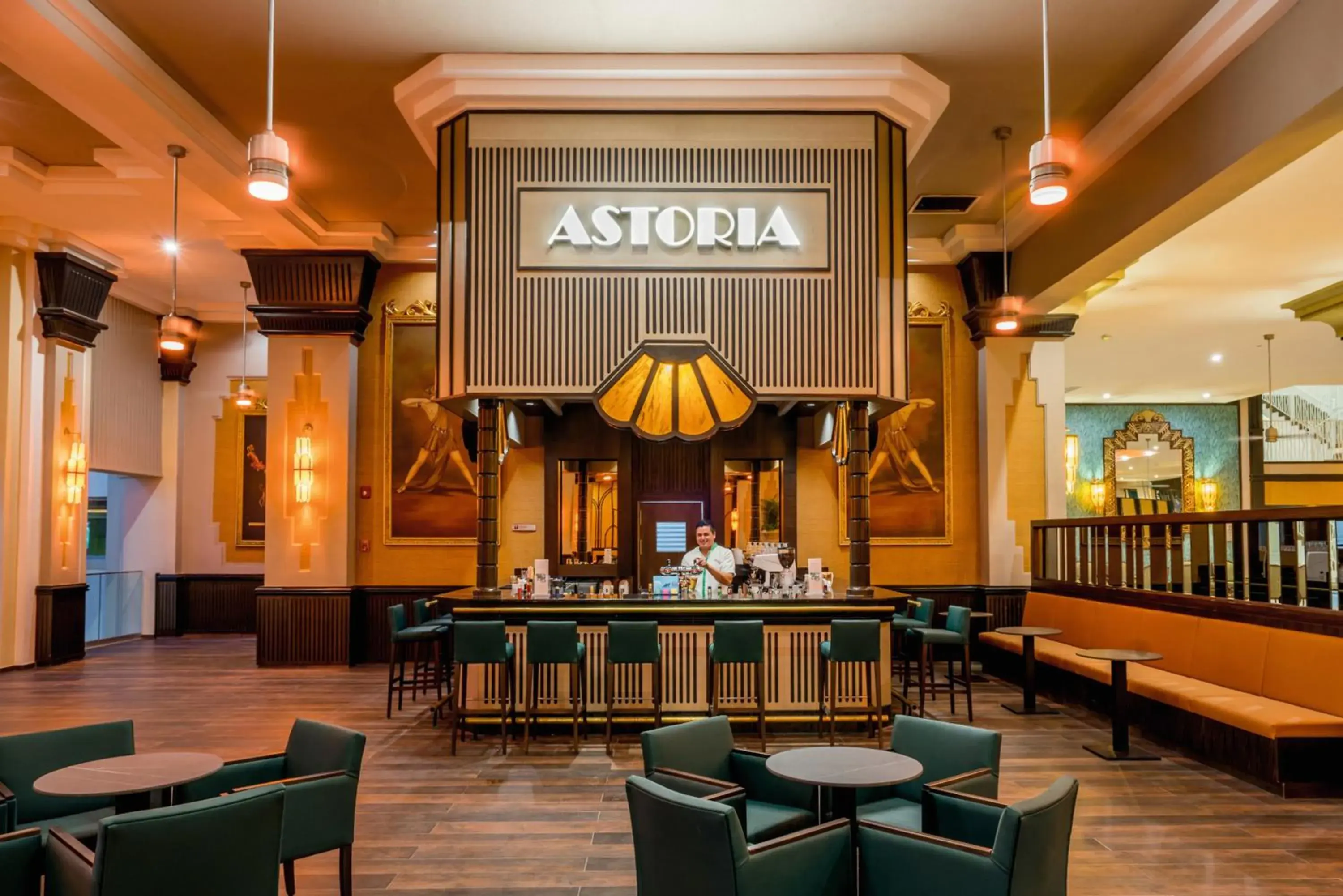 Lounge or bar in Riu Vallarta - All Inclusive Lounge or bar in Riu Vallarta - All Inclusive