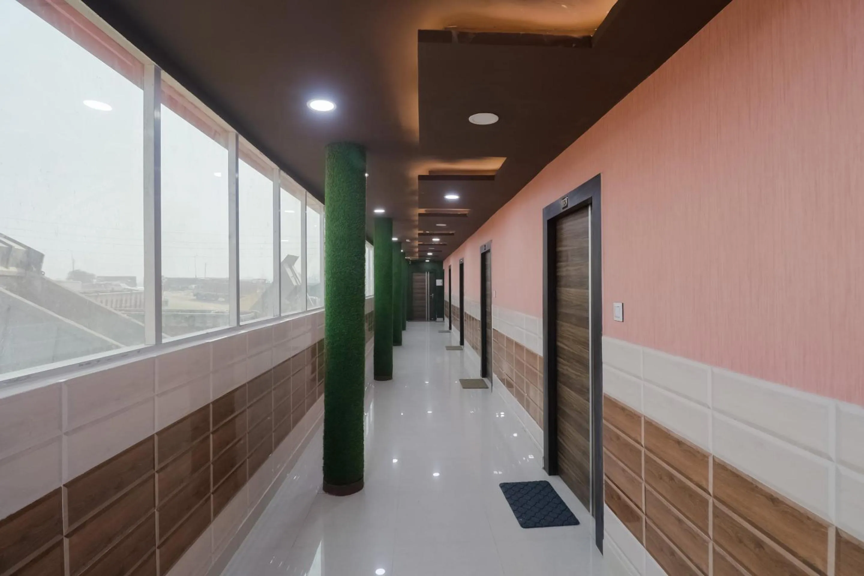 Lobby or reception in Hotel O by OYO R.K. INN