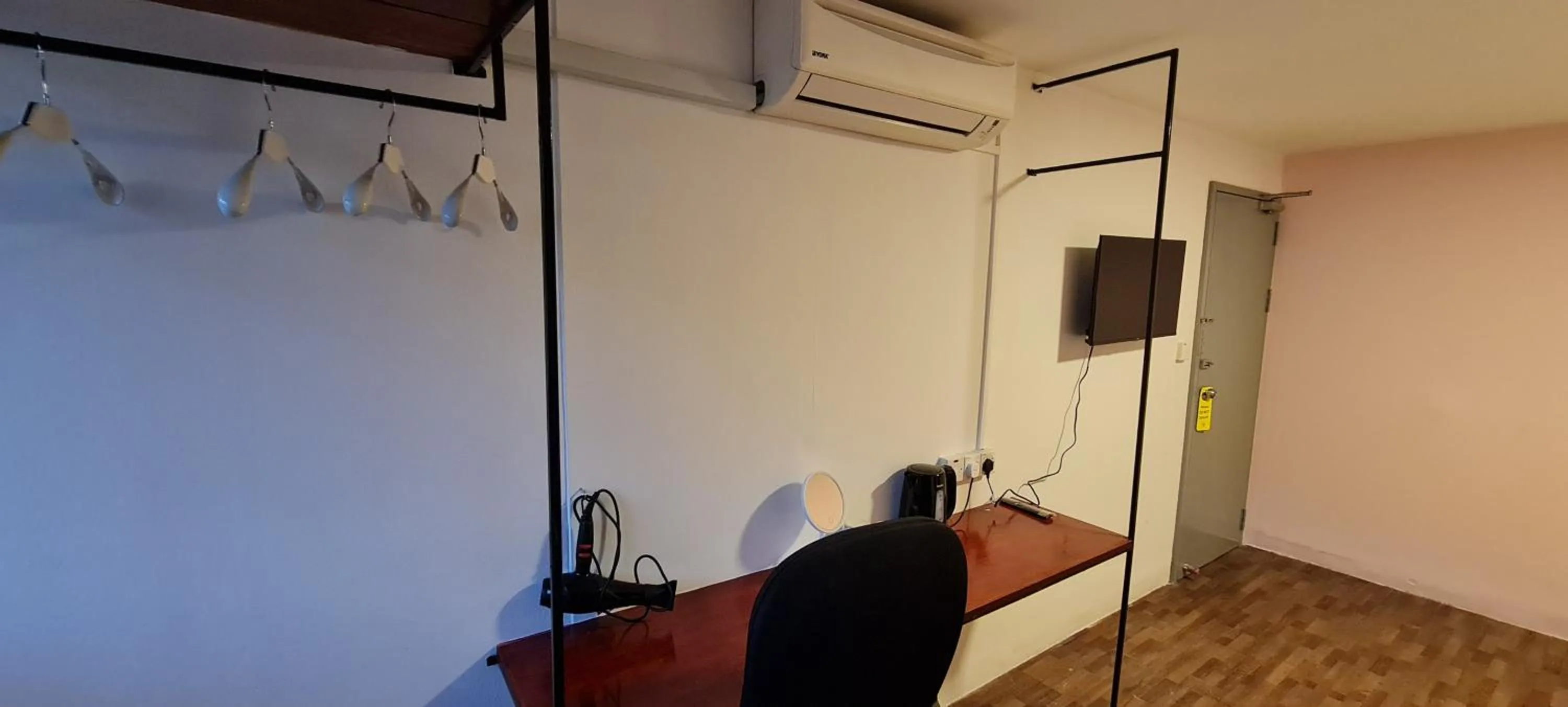 heating, Bed in Misto Hotel