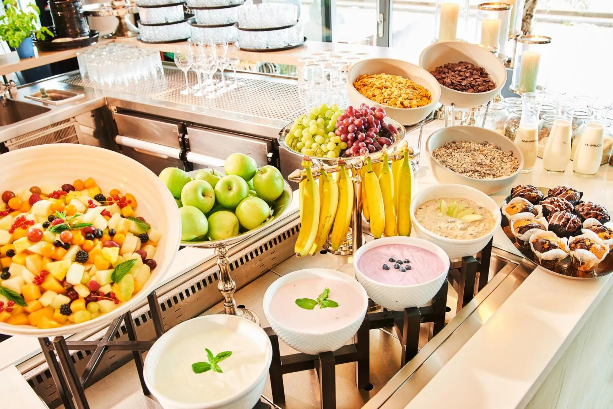 Food and drinks in Nena Hotel Bremen