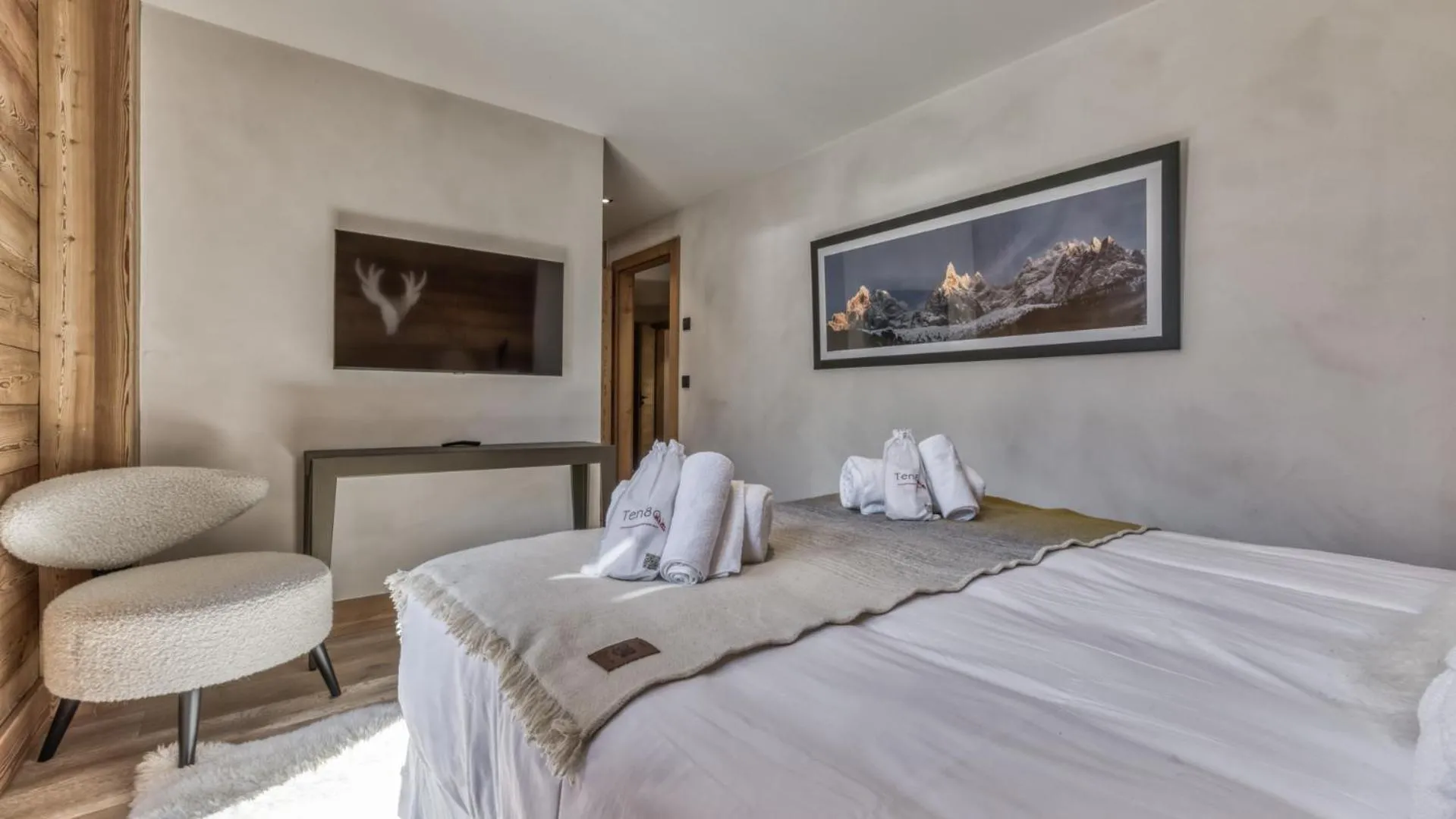 Bed in Chalet Hupa