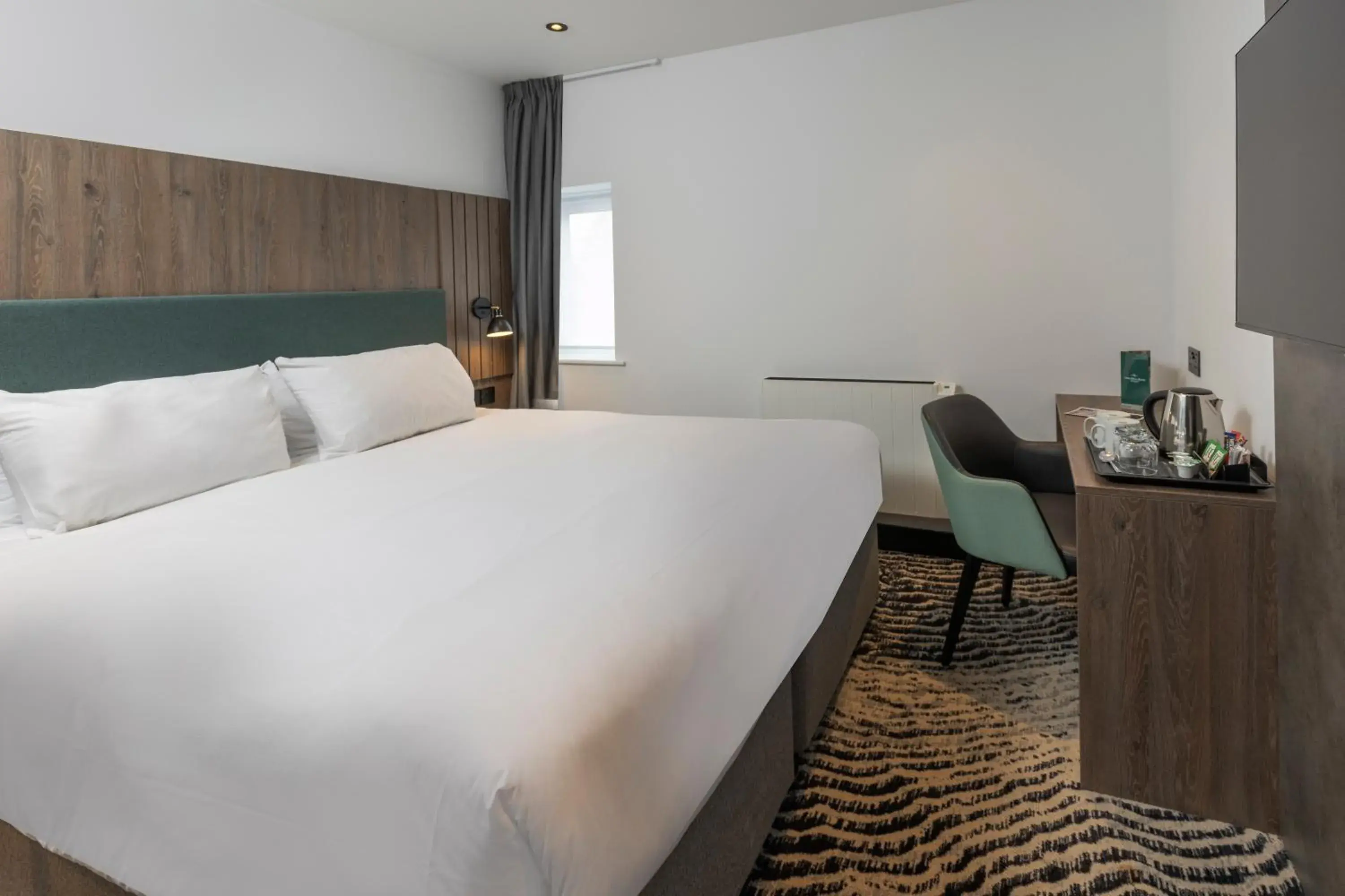 Bedroom, Bed in Casa Mere Manchester Airport, Knutsford, Sure Collection by Best Western Bedroom, Bed in Casa Mere Manchester Airport, Knutsford, Sure Collection by Best Western