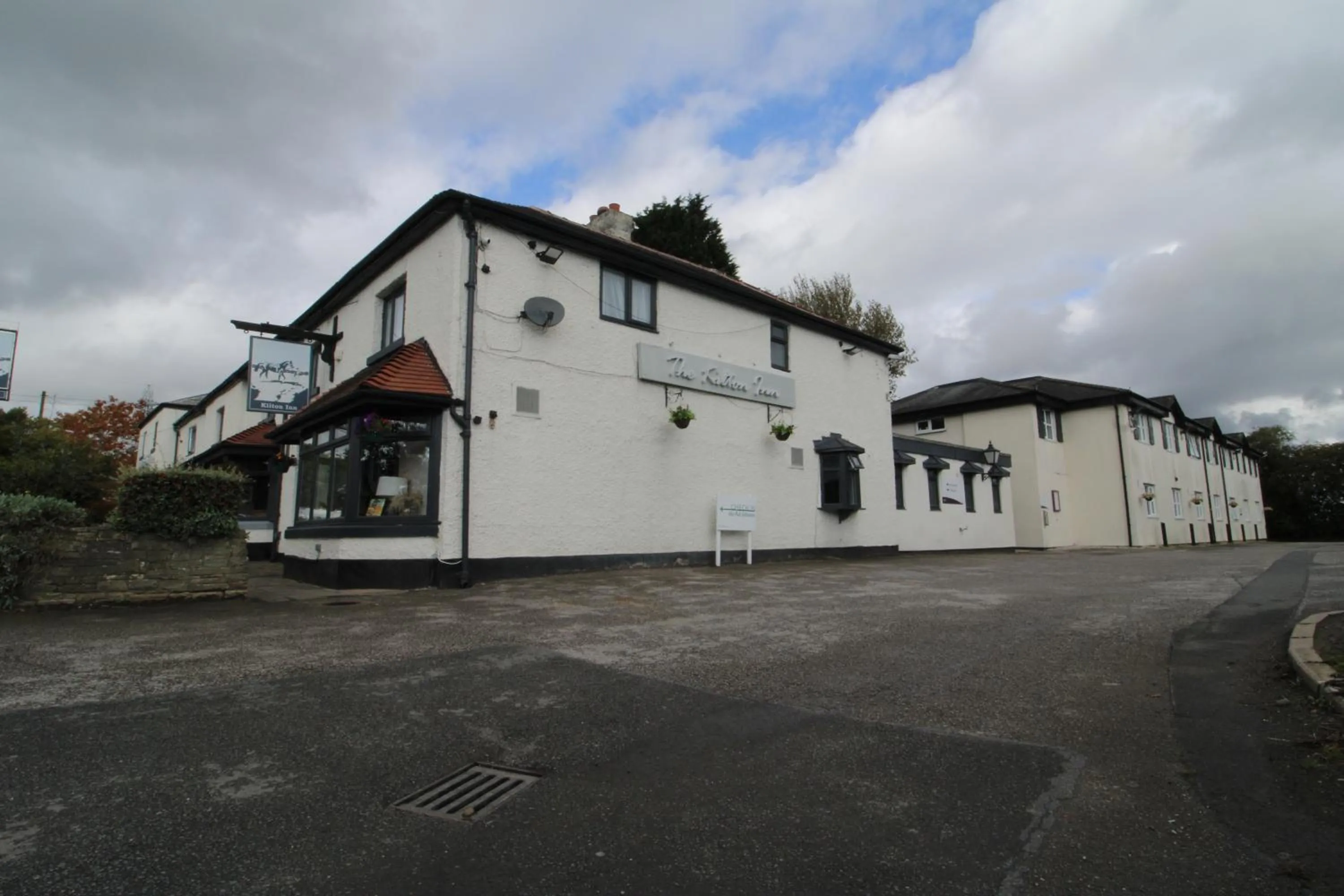 Property building in Casa Mere Manchester Airport, Knutsford, Sure Collection by Best Western