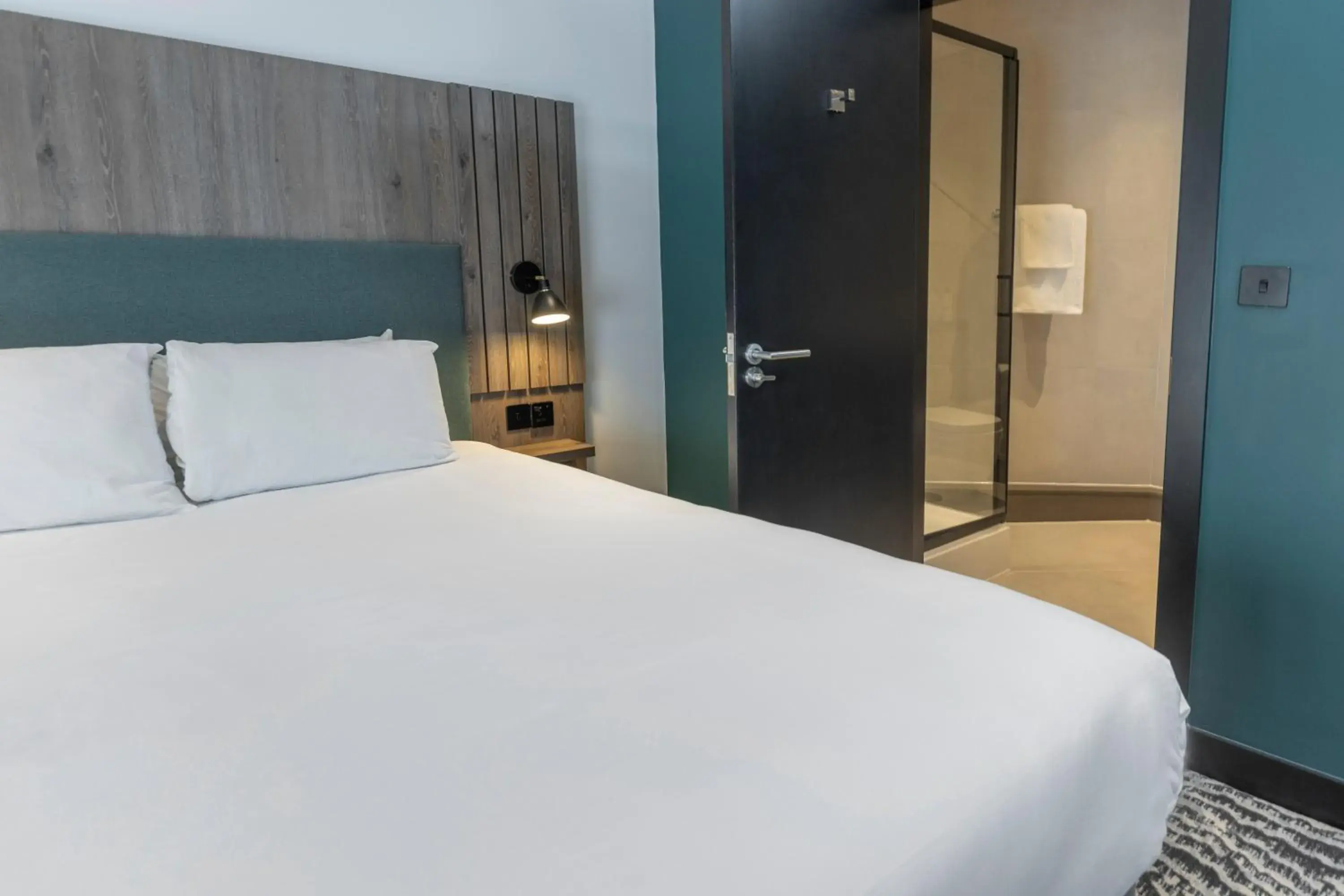 Bedroom, Bed in Casa Mere Manchester Airport, Knutsford, Sure Collection by Best Western Bedroom, Bed in Casa Mere Manchester Airport, Knutsford, Sure Collection by Best Western