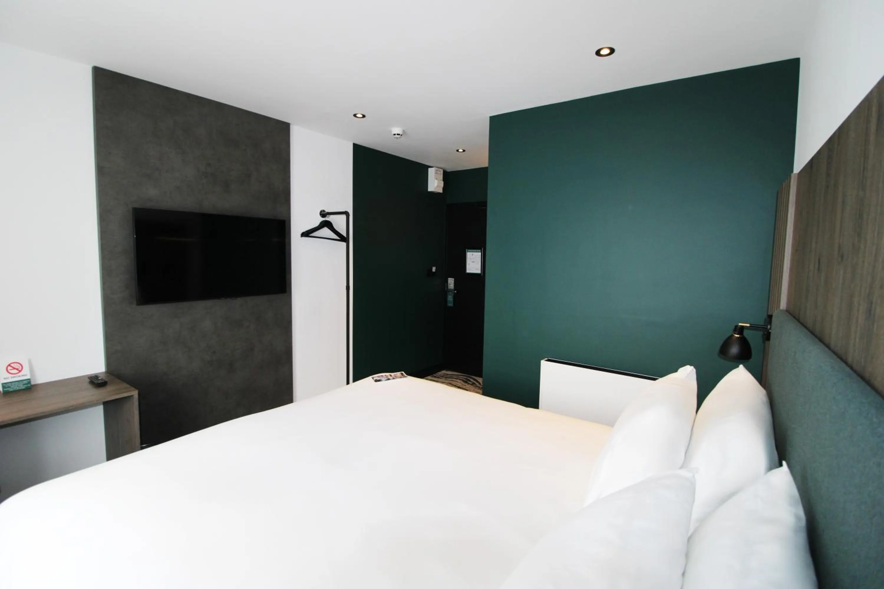 Bedroom, Bed in Casa Mere Manchester Airport, Knutsford, Sure Collection by Best Western