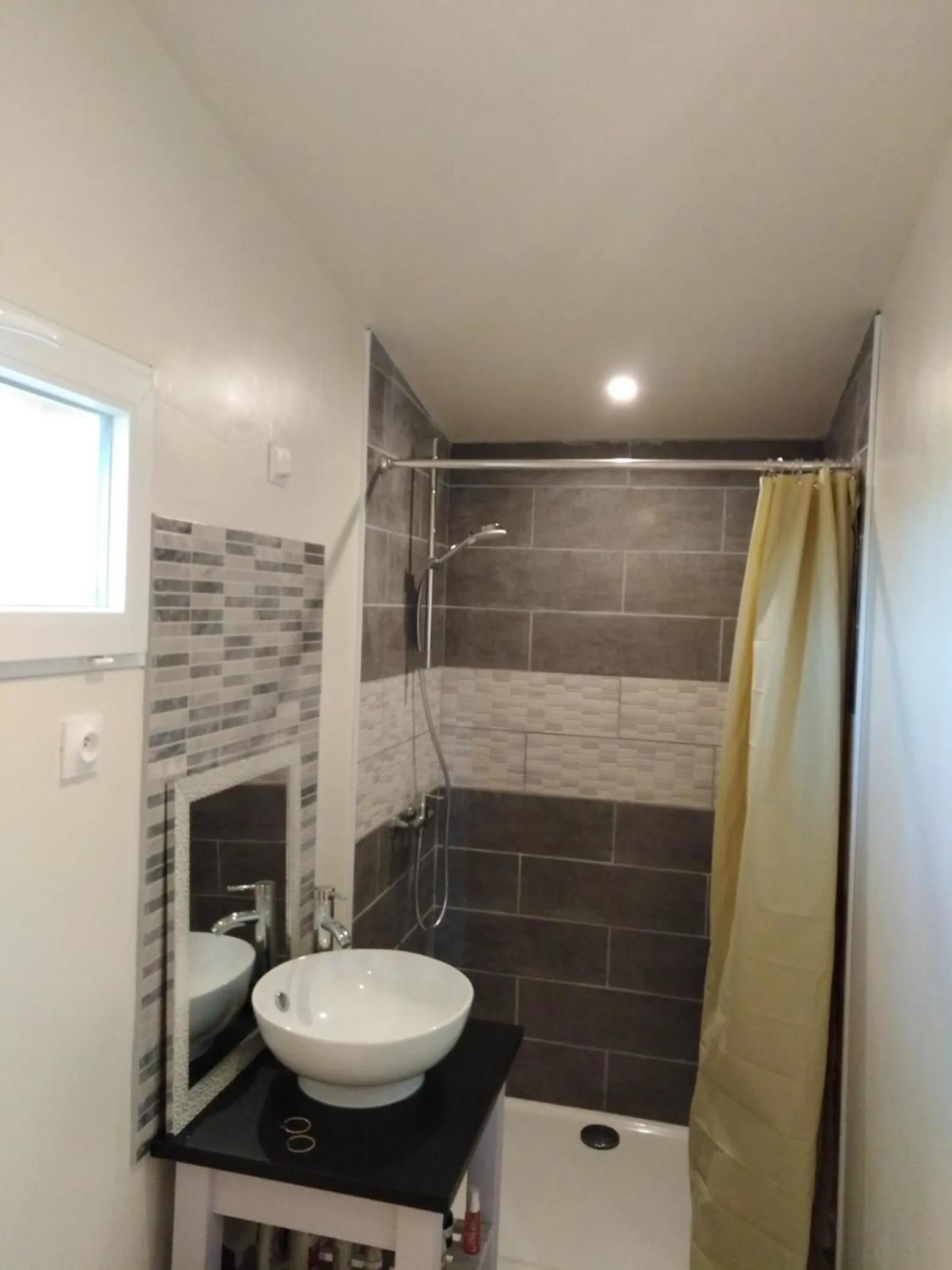 Bathroom in Le chalet du Bord de l'eau